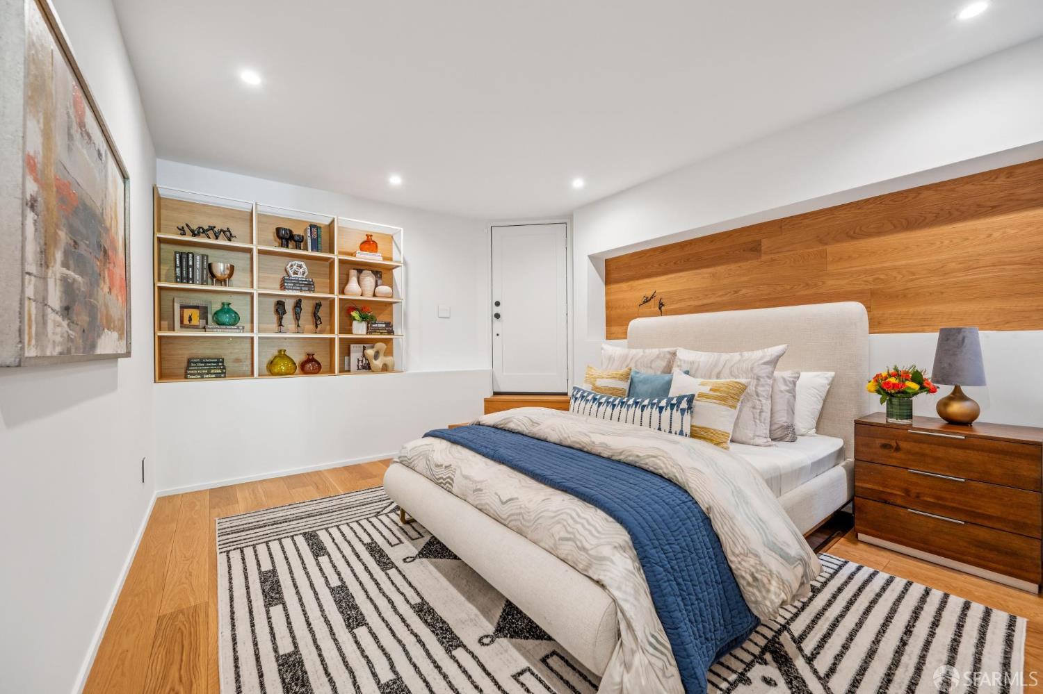 Detail Gallery Image 71 of 85 For 466 Clipper St, San Francisco,  CA 94114 - 5 Beds | 3/1 Baths