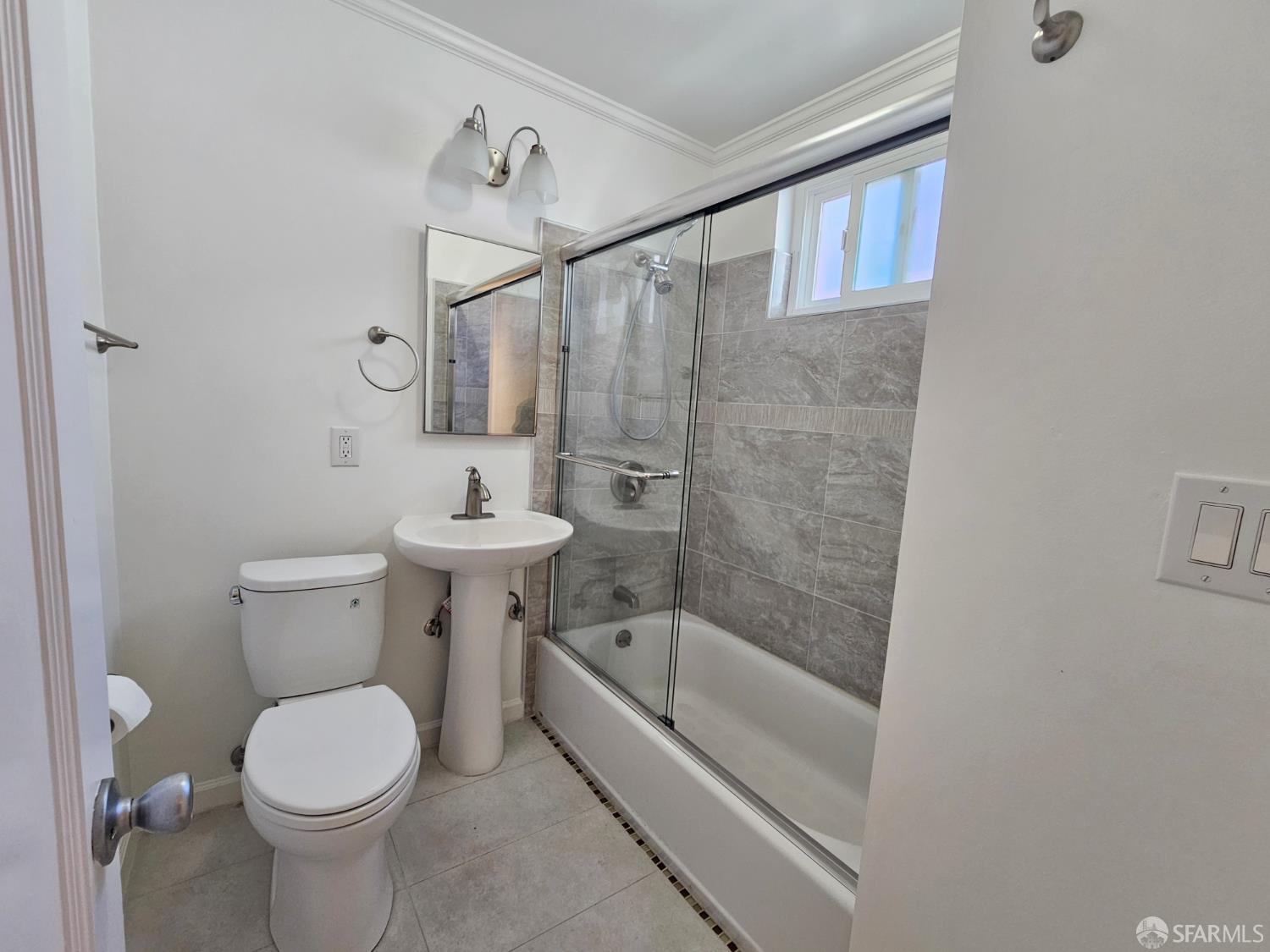 Detail Gallery Image 18 of 42 For 310 Pine St, San Bruno,  CA 94066 - 3 Beds | 2 Baths