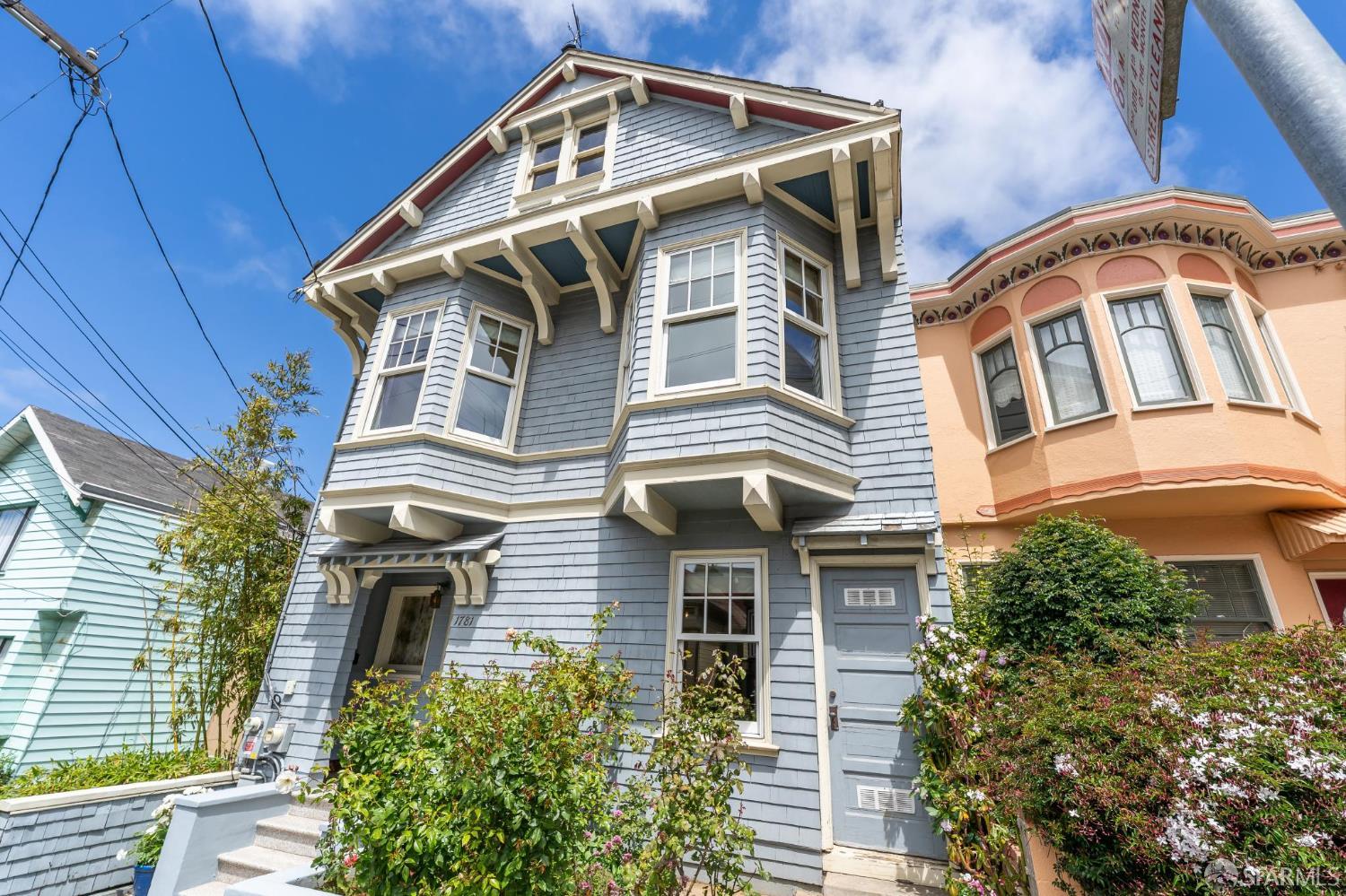 Detail Gallery Image 2 of 32 For 1781 Sanchez St, San Francisco,  CA 94131 - 4 Beds | 2/1 Baths