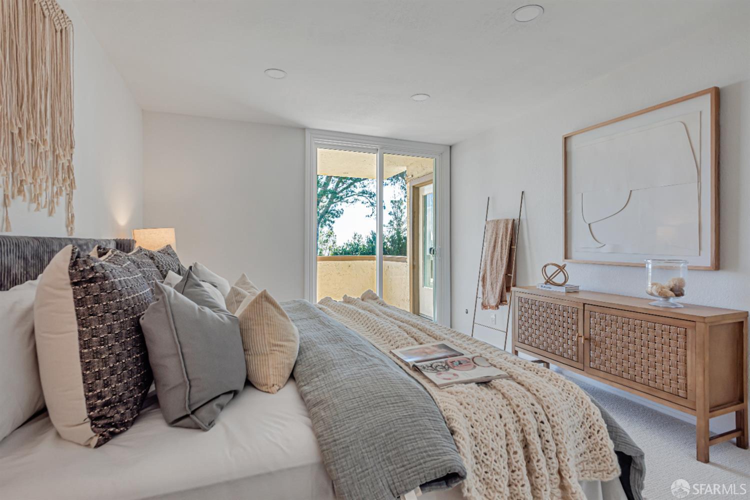 Detail Gallery Image 20 of 65 For 340 Vallejo Dr #71,  Millbrae,  CA 94030 - 3 Beds | 2 Baths