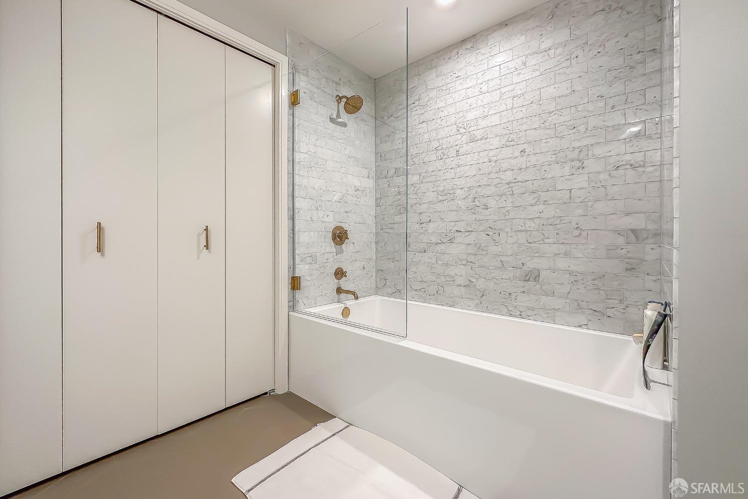 Detail Gallery Image 23 of 42 For 401 Harrison St 44a,  San Francisco,  CA 94105 - 2 Beds | 2 Baths