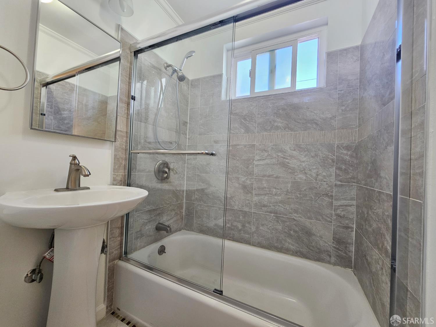 Detail Gallery Image 17 of 42 For 310 Pine St, San Bruno,  CA 94066 - 3 Beds | 2 Baths