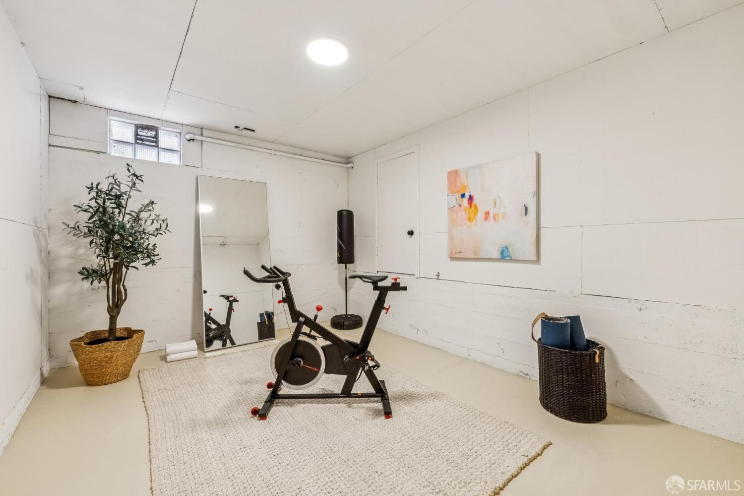 Detail Gallery Image 63 of 75 For 95 Santa Paula Ave, San Francisco,  CA 94127 - 4 Beds | 2/1 Baths