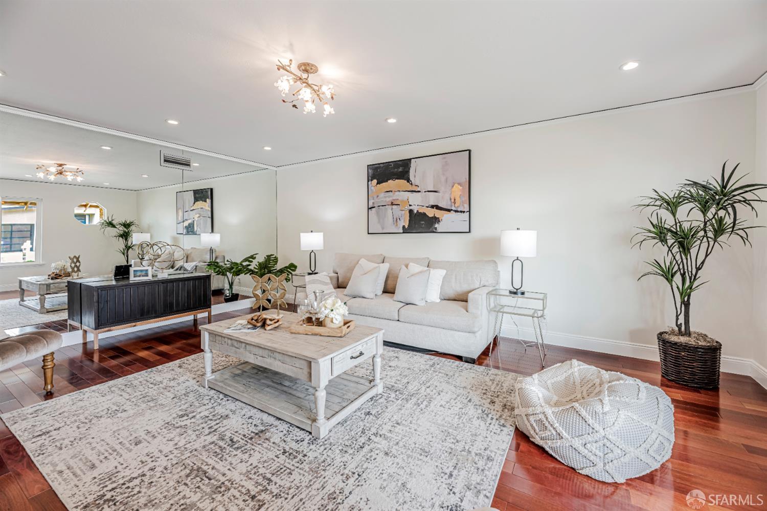 Detail Gallery Image 9 of 70 For 1371 Encina Dr, Millbrae,  CA 94030 - 3 Beds | 2 Baths