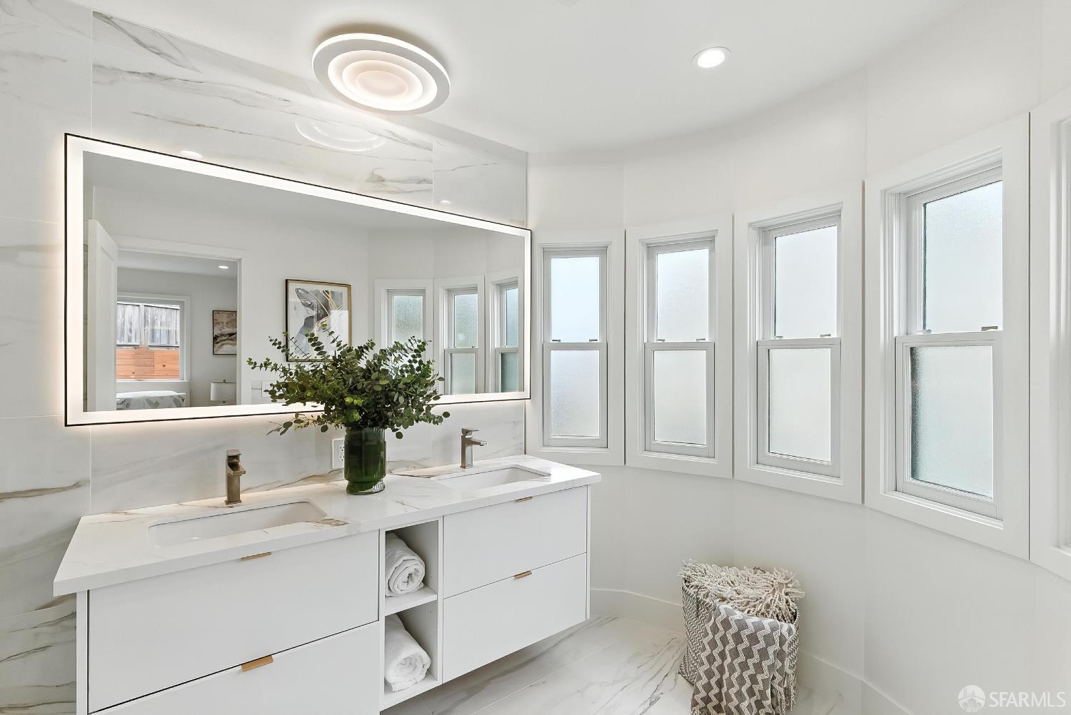 Detail Gallery Image 22 of 42 For 160 Upland Dr, San Francisco,  CA 94127 - 5 Beds | 4 Baths