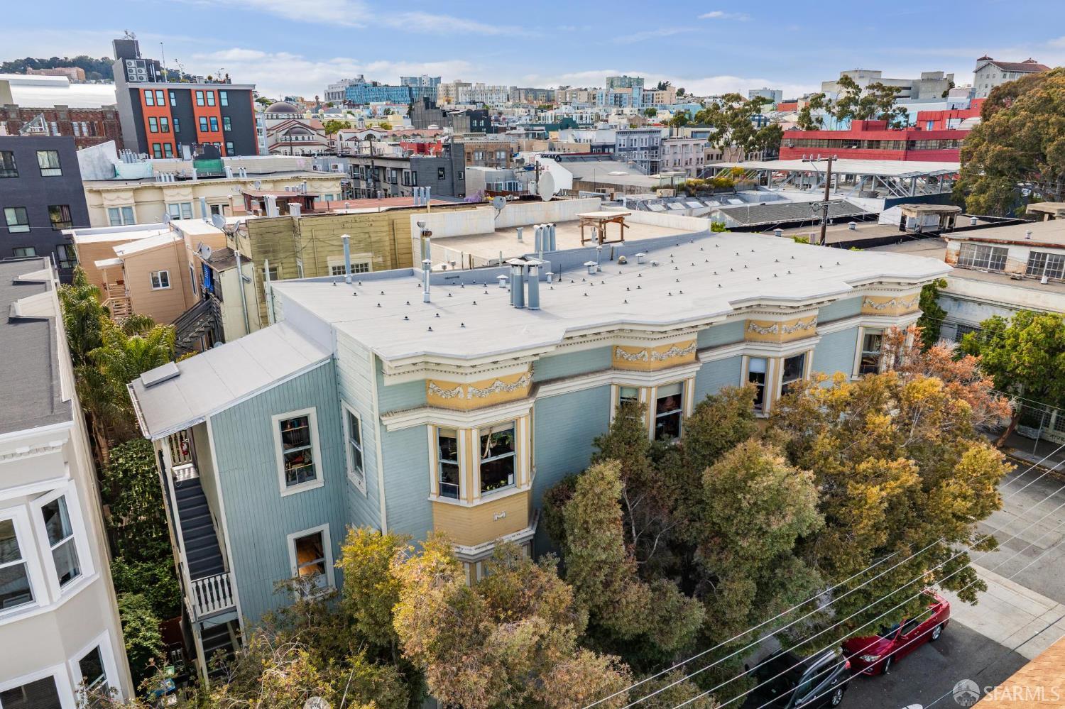 Detail Gallery Image 4 of 16 For 233 14th St, San Francisco,  CA 94103 - – Beds | – Baths