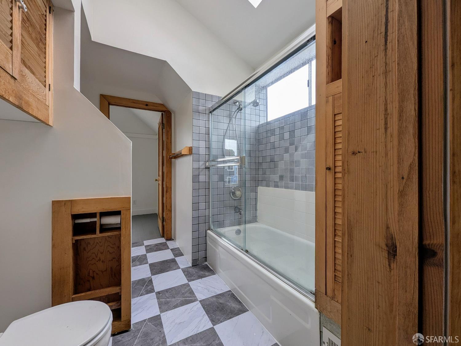 Detail Gallery Image 21 of 37 For 3639 Mission St, San Francisco,  CA 94110 - 3 Beds | 2 Baths