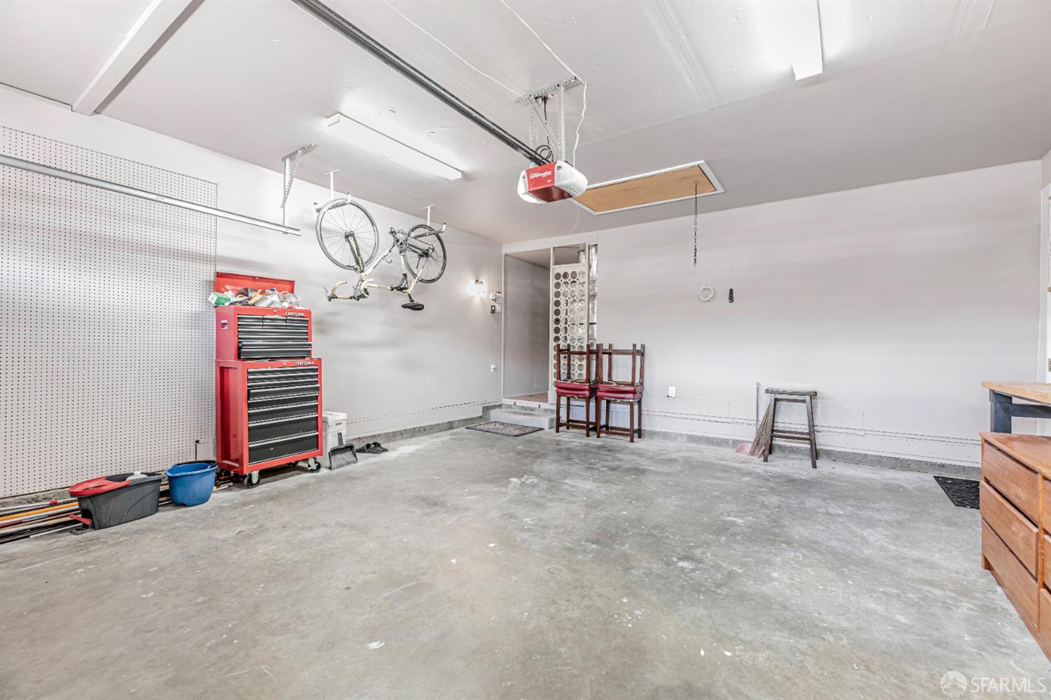 Detail Gallery Image 37 of 70 For 1371 Encina Dr, Millbrae,  CA 94030 - 3 Beds | 2 Baths