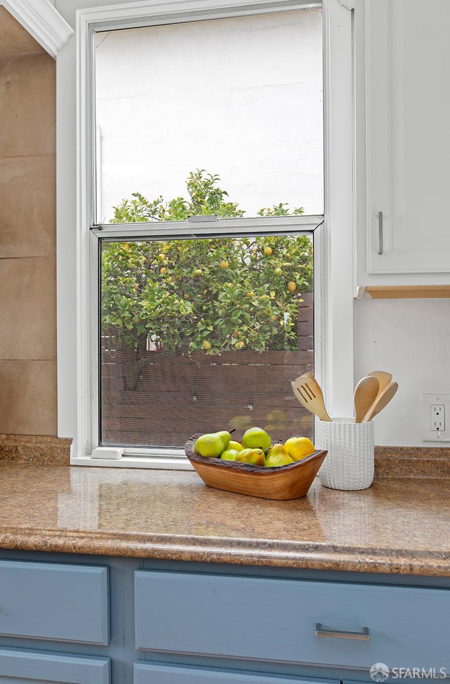 Detail Gallery Image 15 of 57 For 3432 Champion St, Oakland,  CA 94602 - – Beds | – Baths