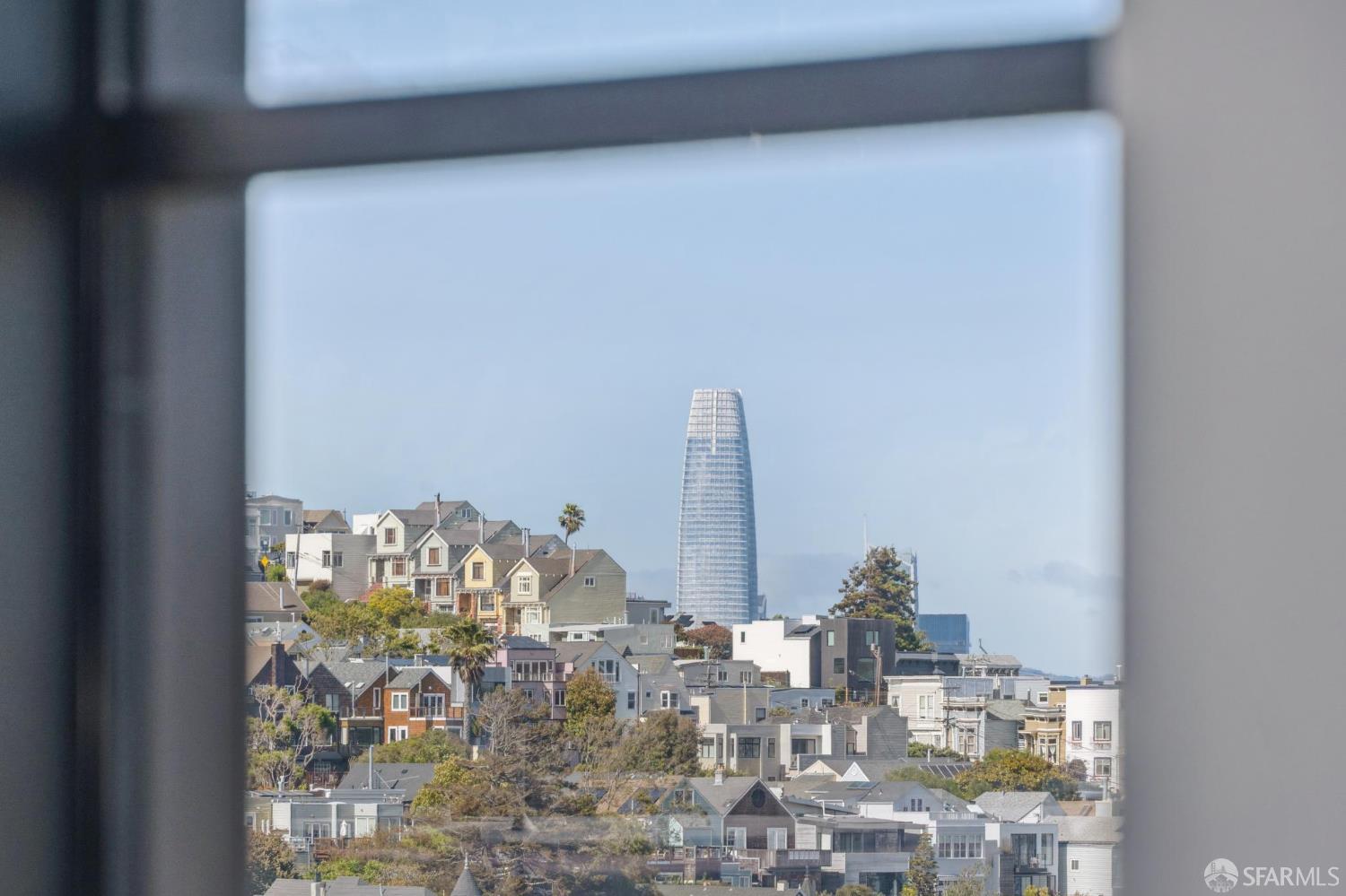 Detail Gallery Image 38 of 85 For 466 Clipper St, San Francisco,  CA 94114 - 5 Beds | 3/1 Baths