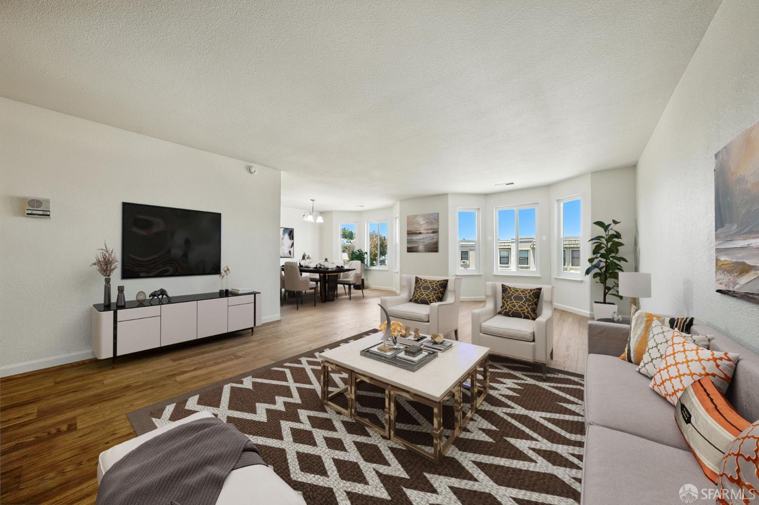 Photo #5: 425058730 Listing 