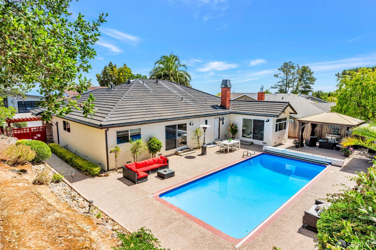 Detail Gallery Image 47 of 70 For 1371 Encina Dr, Millbrae,  CA 94030 - 3 Beds | 2 Baths