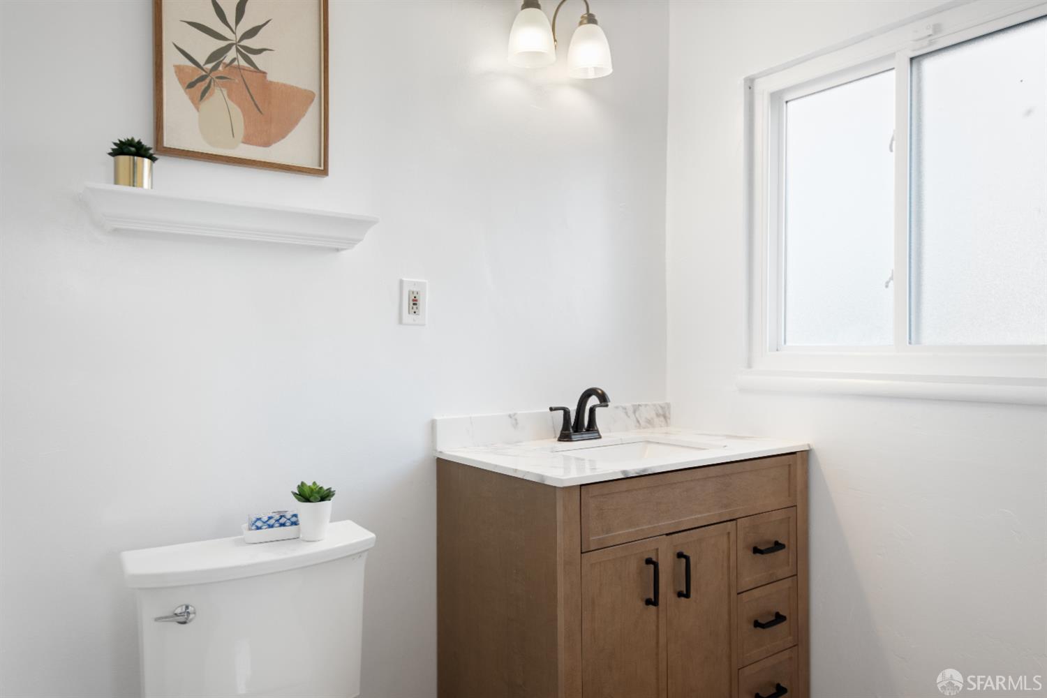 Detail Gallery Image 36 of 44 For 18623 Laredo Rd, Castro Valley,  CA 94546 - 3 Beds | 1/1 Baths