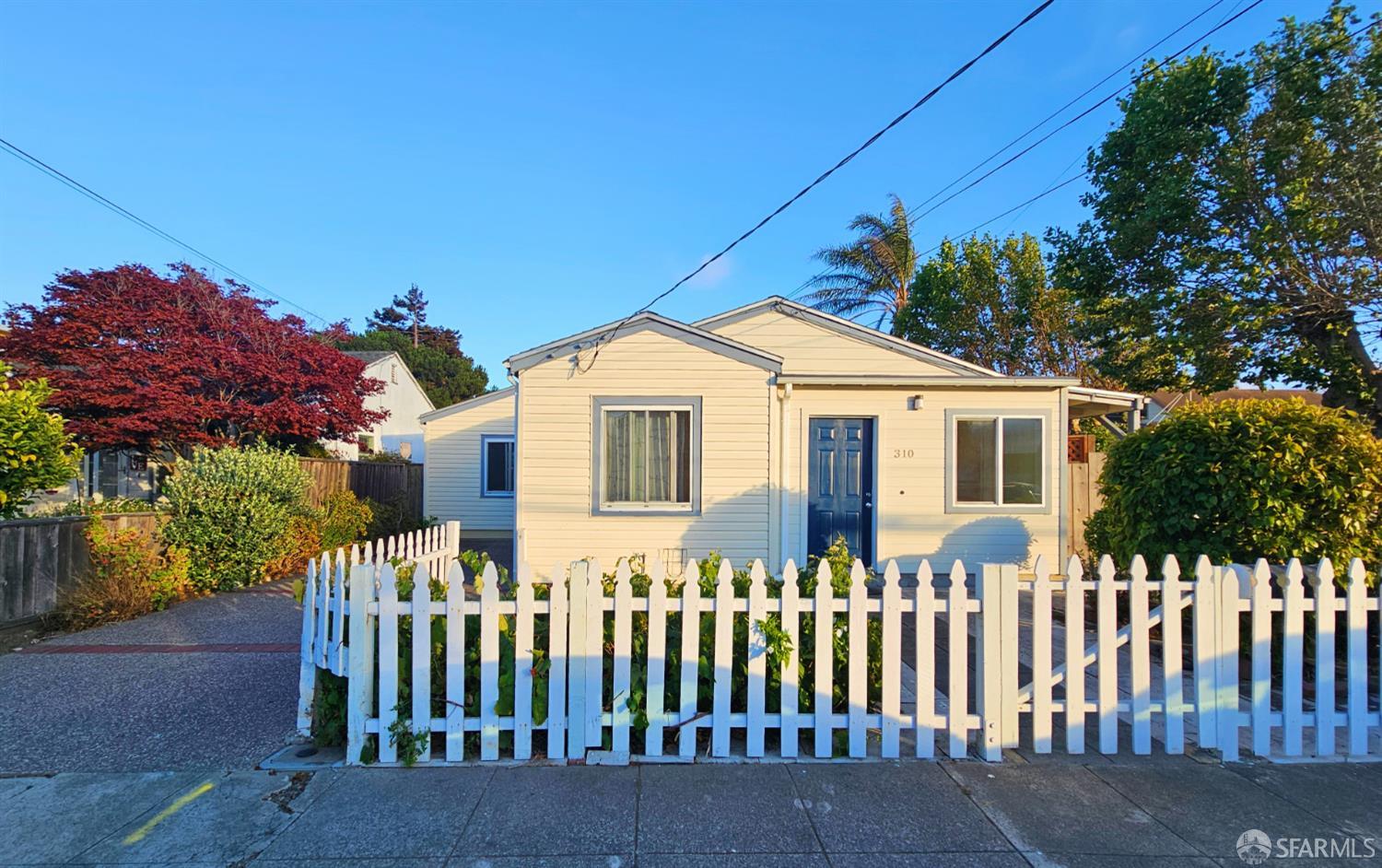 Detail Gallery Image 1 of 42 For 310 Pine St, San Bruno,  CA 94066 - 3 Beds | 2 Baths