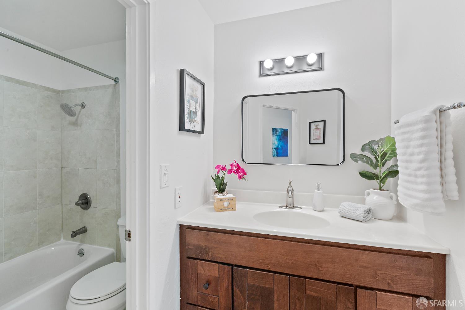 Detail Gallery Image 12 of 19 For 1551 Southgate Ave #170,  Daly City,  CA 94015 - 1 Beds | 1 Baths