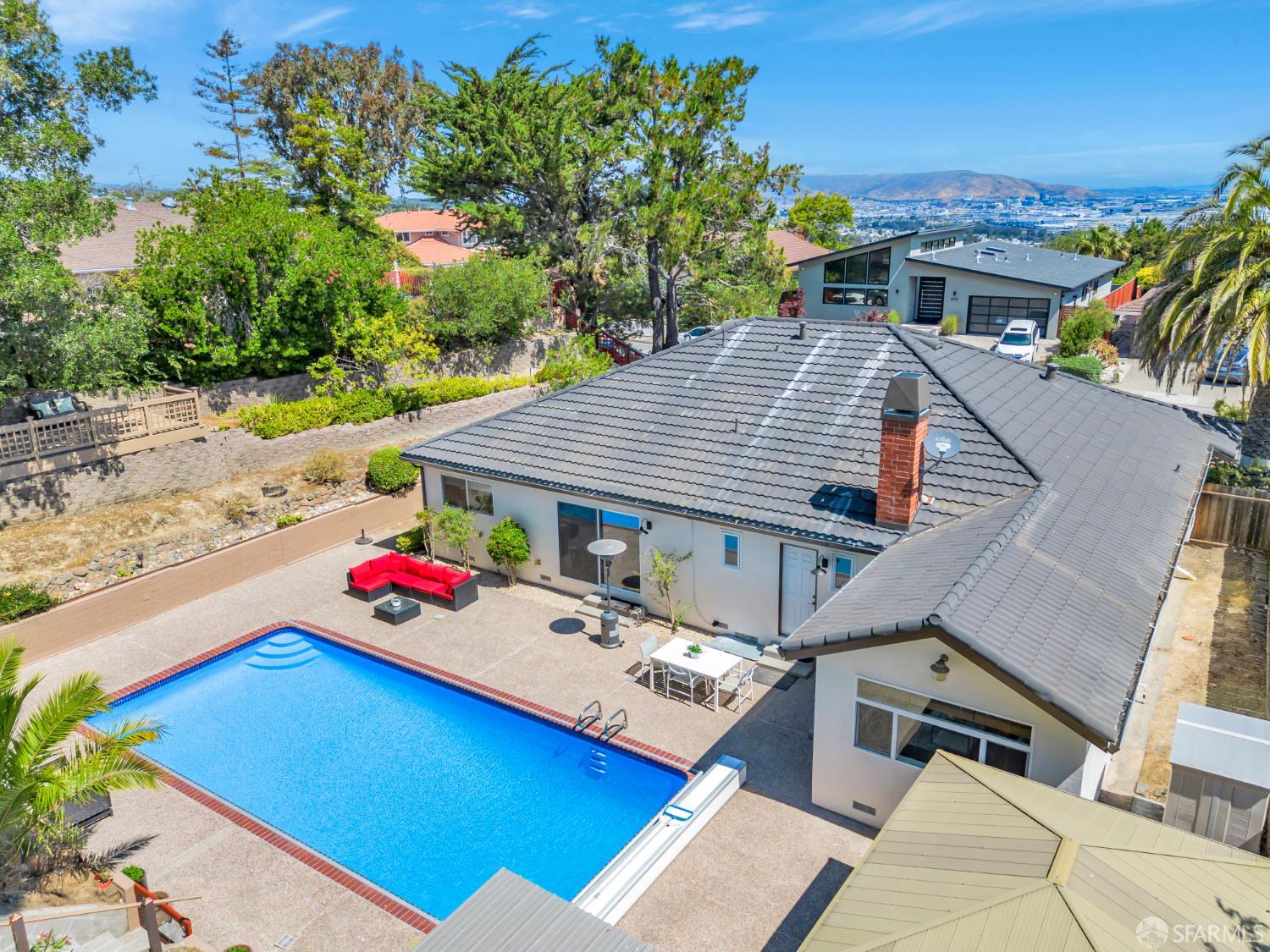 Detail Gallery Image 54 of 70 For 1371 Encina Dr, Millbrae,  CA 94030 - 3 Beds | 2 Baths