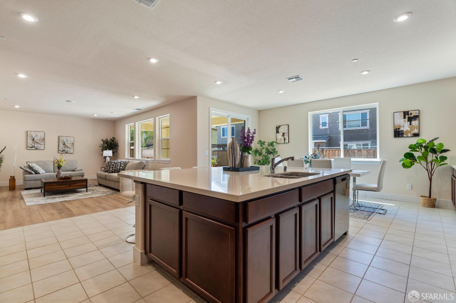 Detail Gallery Image 19 of 53 For 645 Marathon Dr, Oakley,  CA 94561 - 4 Beds | 3/1 Baths