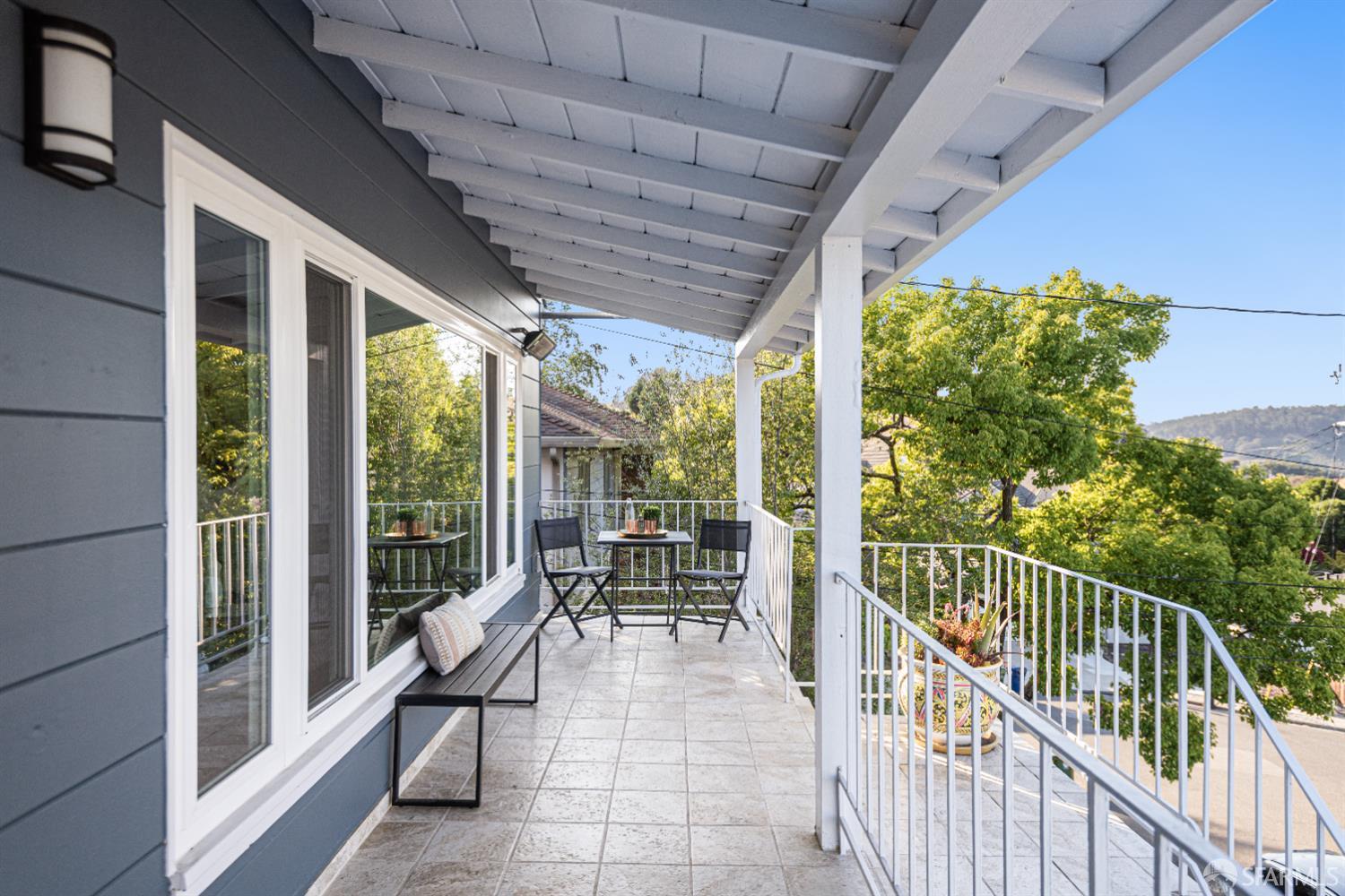 Detail Gallery Image 41 of 44 For 18623 Laredo Rd, Castro Valley,  CA 94546 - 3 Beds | 1/1 Baths