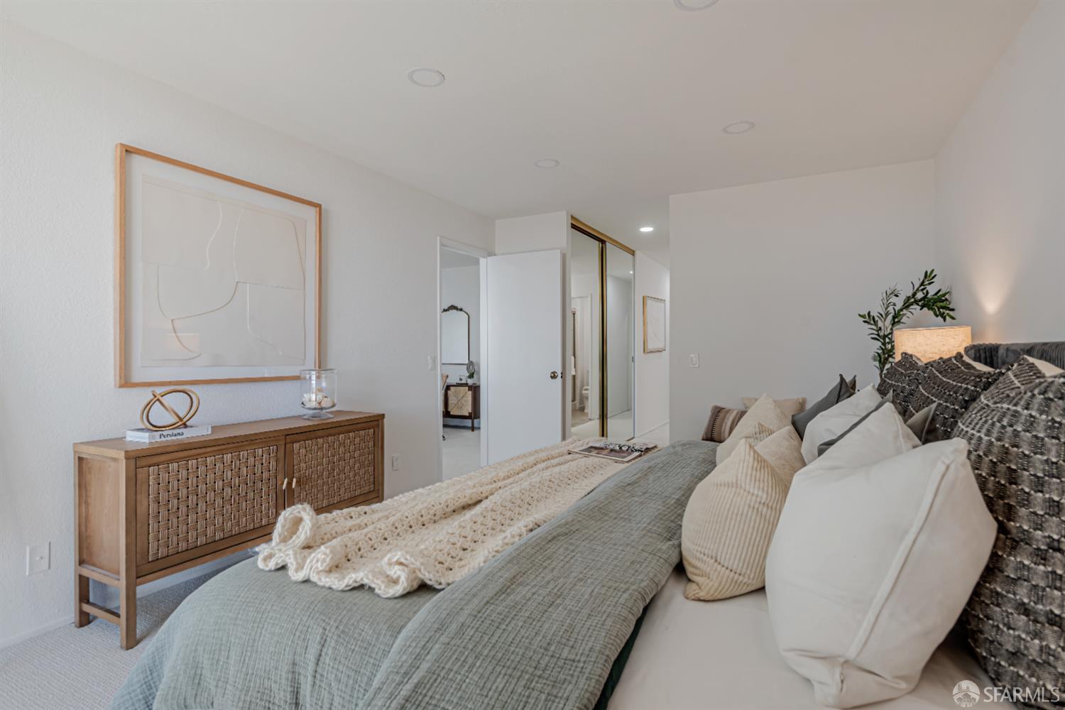 Detail Gallery Image 19 of 65 For 340 Vallejo Dr #71,  Millbrae,  CA 94030 - 3 Beds | 2 Baths