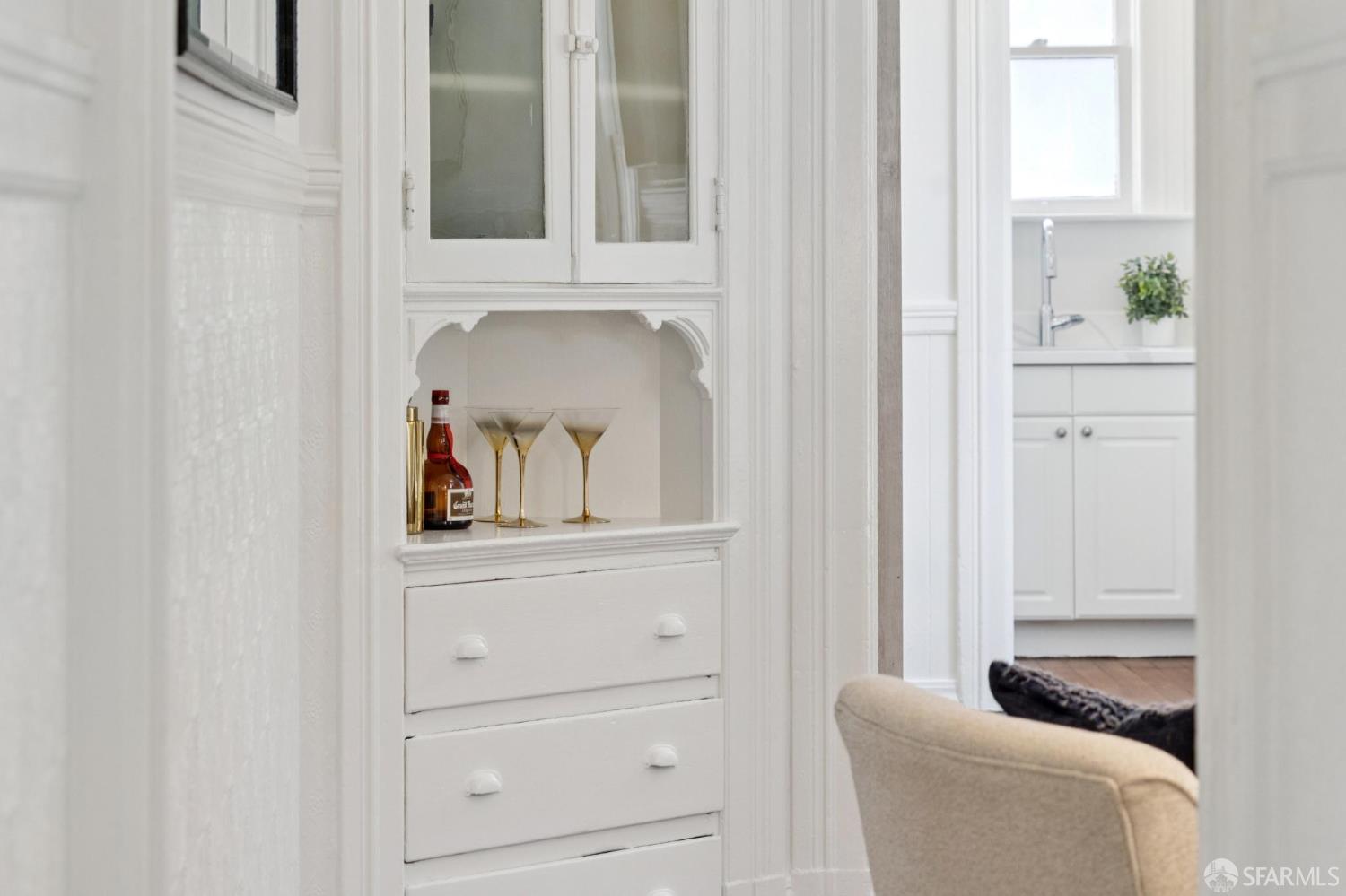 Detail Gallery Image 6 of 49 For 39 Moss St, San Francisco,  CA 94103 - 1 Beds | 1 Baths