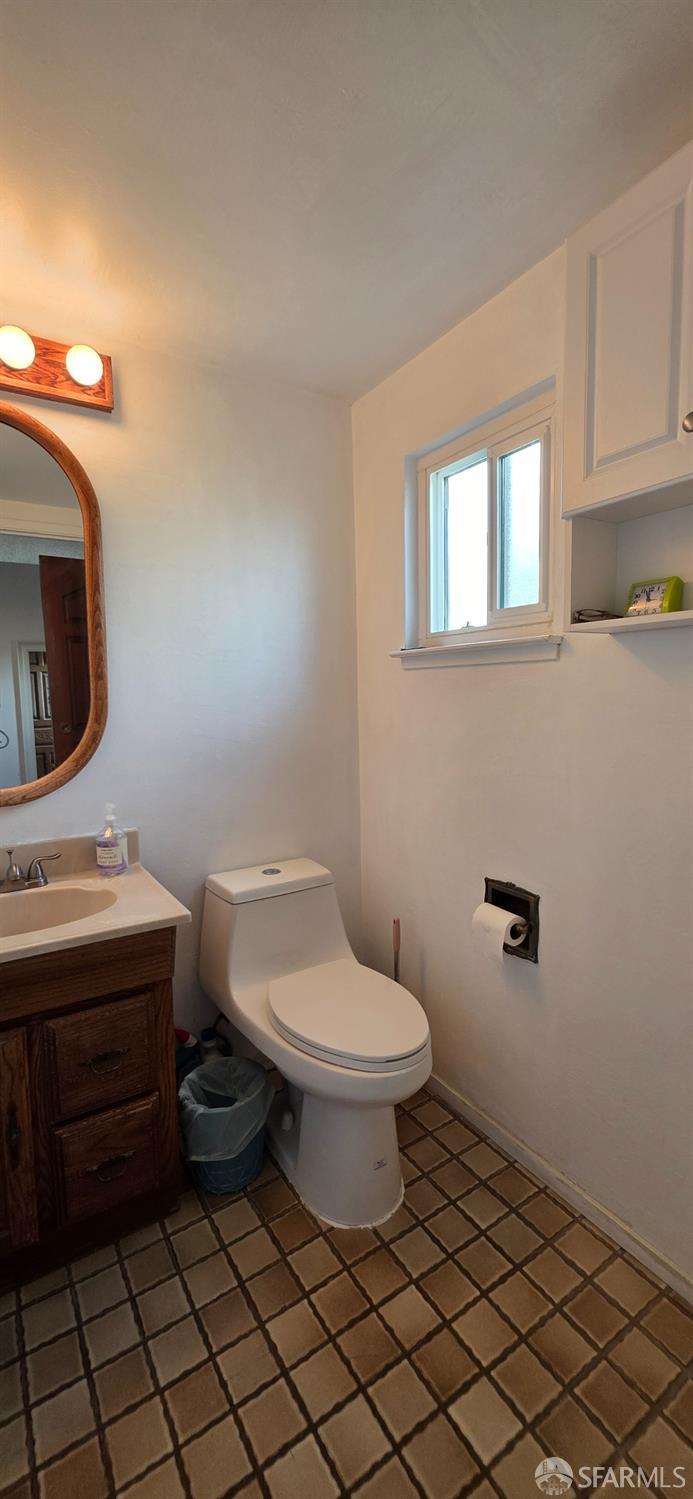 Detail Gallery Image 4 of 34 For 3984 Haussman Ct, South San Francisco,  CA 94080 - 3 Beds | 2/1 Baths
