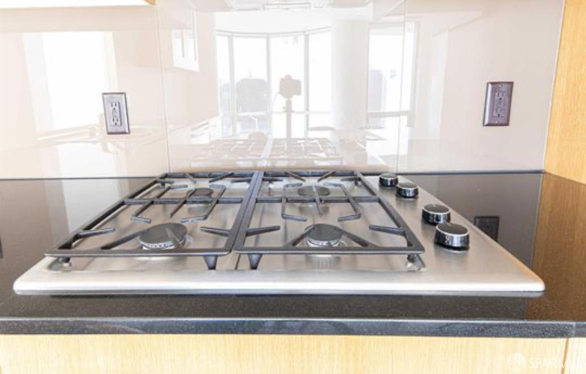 Detail Gallery Image 4 of 29 For 355 1st St #S707,  San Francisco,  CA 94105 - 2 Beds | 2 Baths