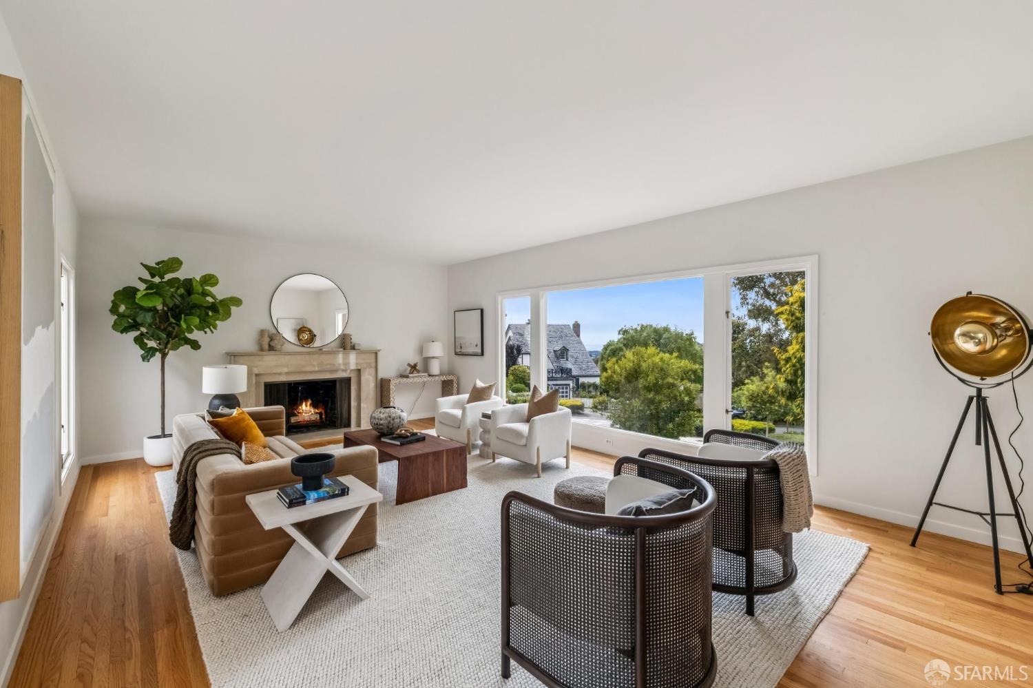 Detail Gallery Image 9 of 75 For 95 Santa Paula Ave, San Francisco,  CA 94127 - 4 Beds | 2/1 Baths