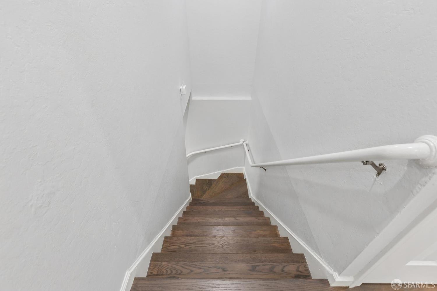 Detail Gallery Image 37 of 55 For 15 Belle Ave, San Francisco,  CA 94132 - 3 Beds | 2 Baths