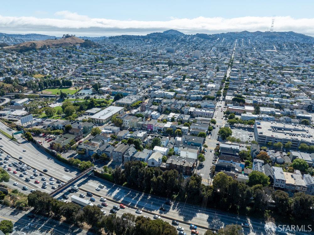 Detail Gallery Image 36 of 39 For 1354 Utah St, San Francisco,  CA 94110 - 2 Beds | 2/1 Baths