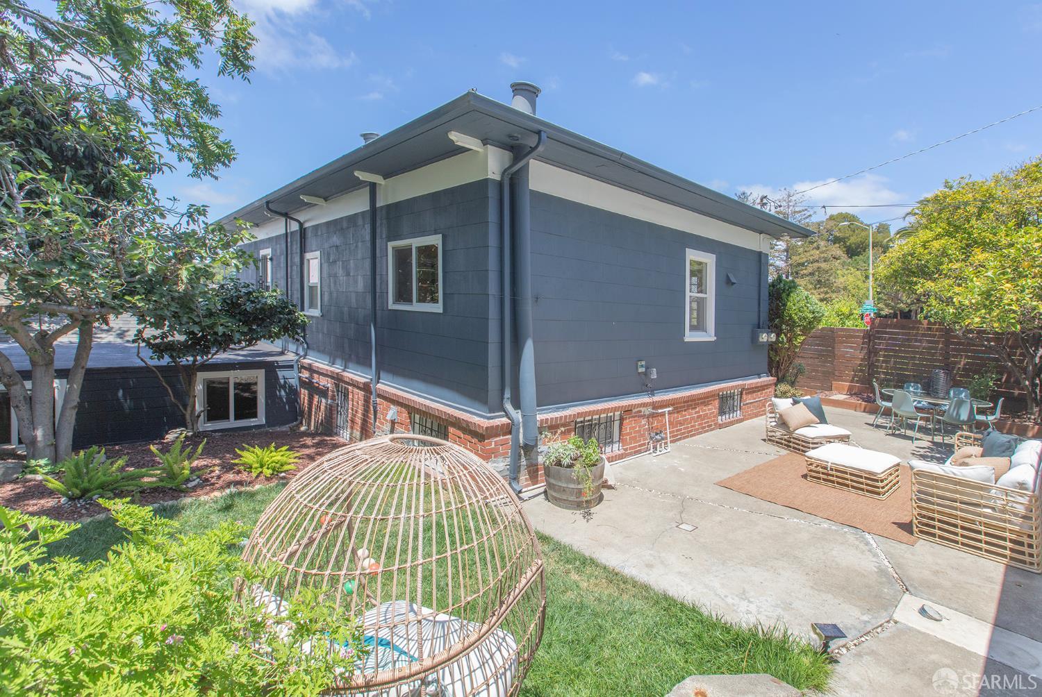 Detail Gallery Image 38 of 57 For 3432 Champion St, Oakland,  CA 94602 - 3 Beds | 2 Baths