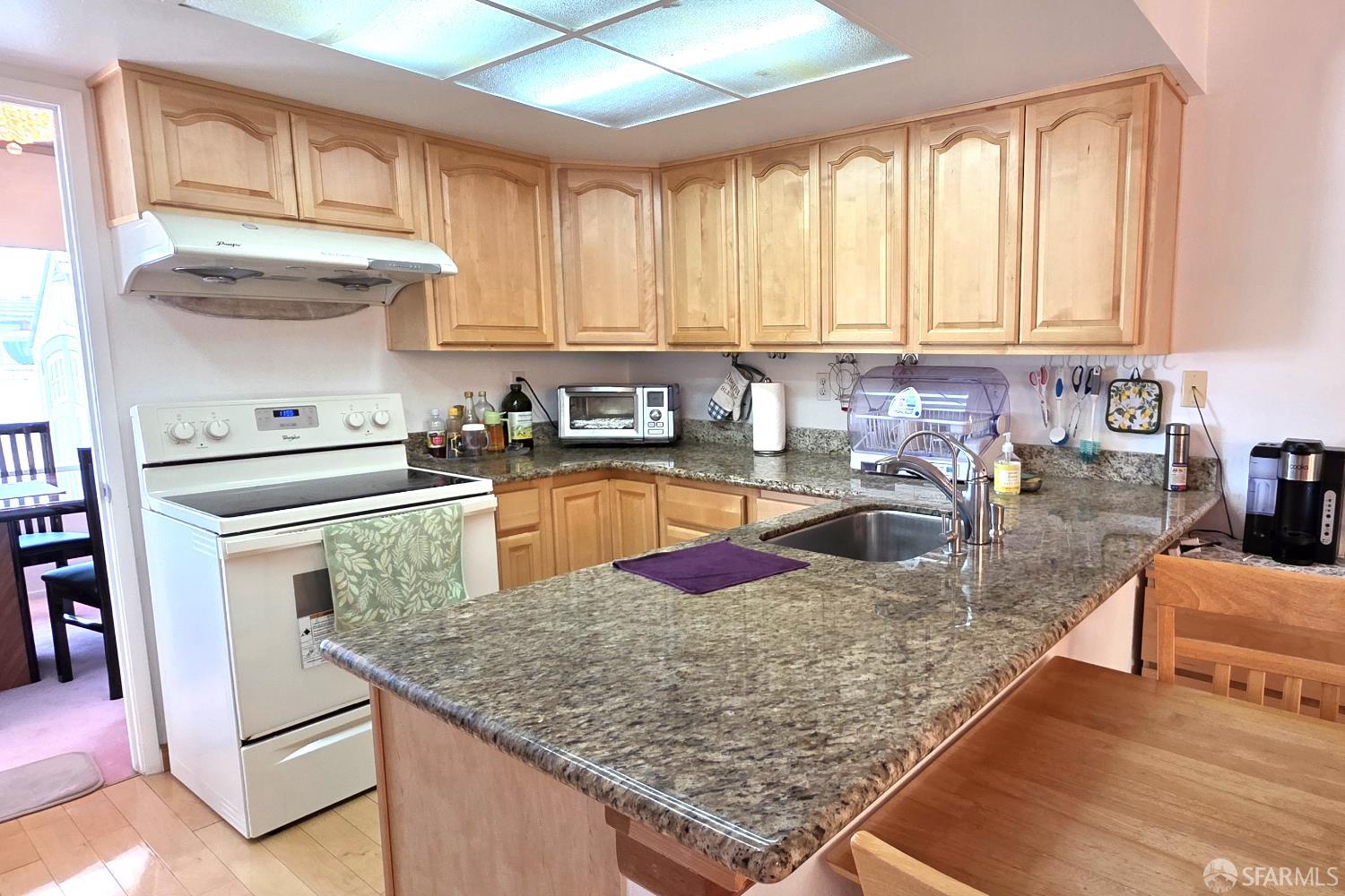 Detail Gallery Image 11 of 34 For 3984 Haussman Ct, South San Francisco,  CA 94080 - 3 Beds | 2/1 Baths