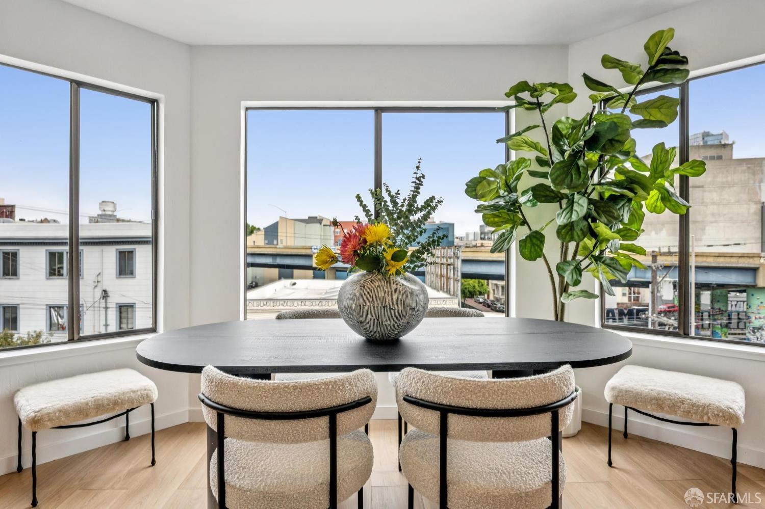 Detail Gallery Image 9 of 30 For 85 Duboce Ave #301,  San Francisco,  CA 94103 - 1 Beds | 1 Baths