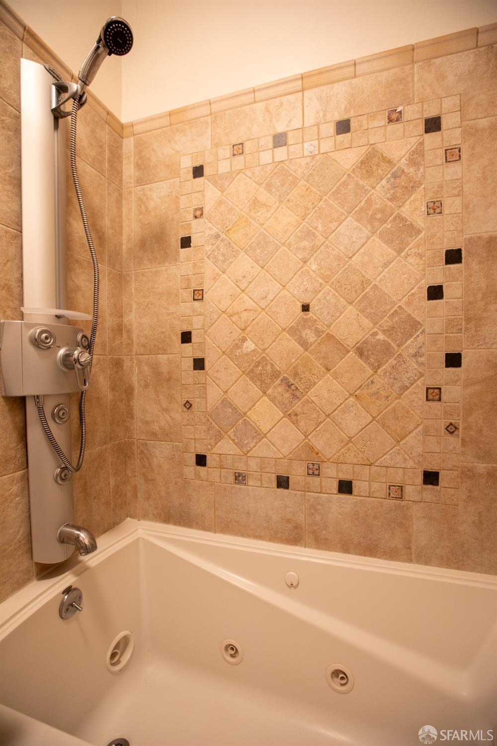 Detail Gallery Image 15 of 32 For 382 Green St #3,  San Francisco,  CA 94133 - 1 Beds | 1 Baths