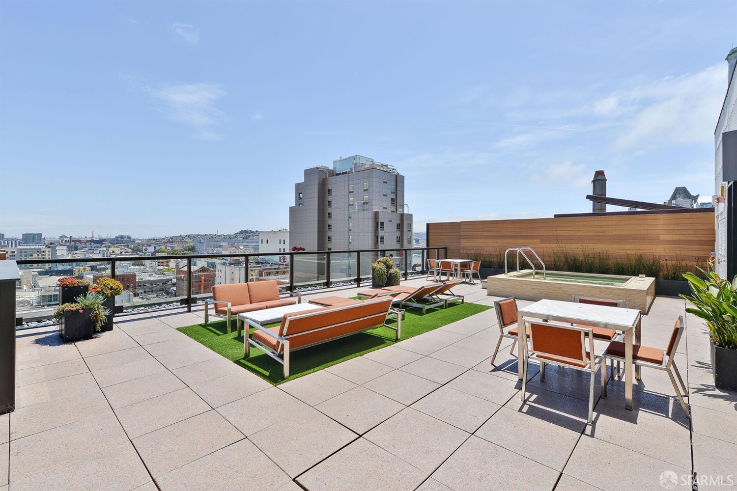Detail Gallery Image 24 of 36 For 2 Mint Plz #902,  San Francisco,  CA 94103 - 1 Beds | 1 Baths