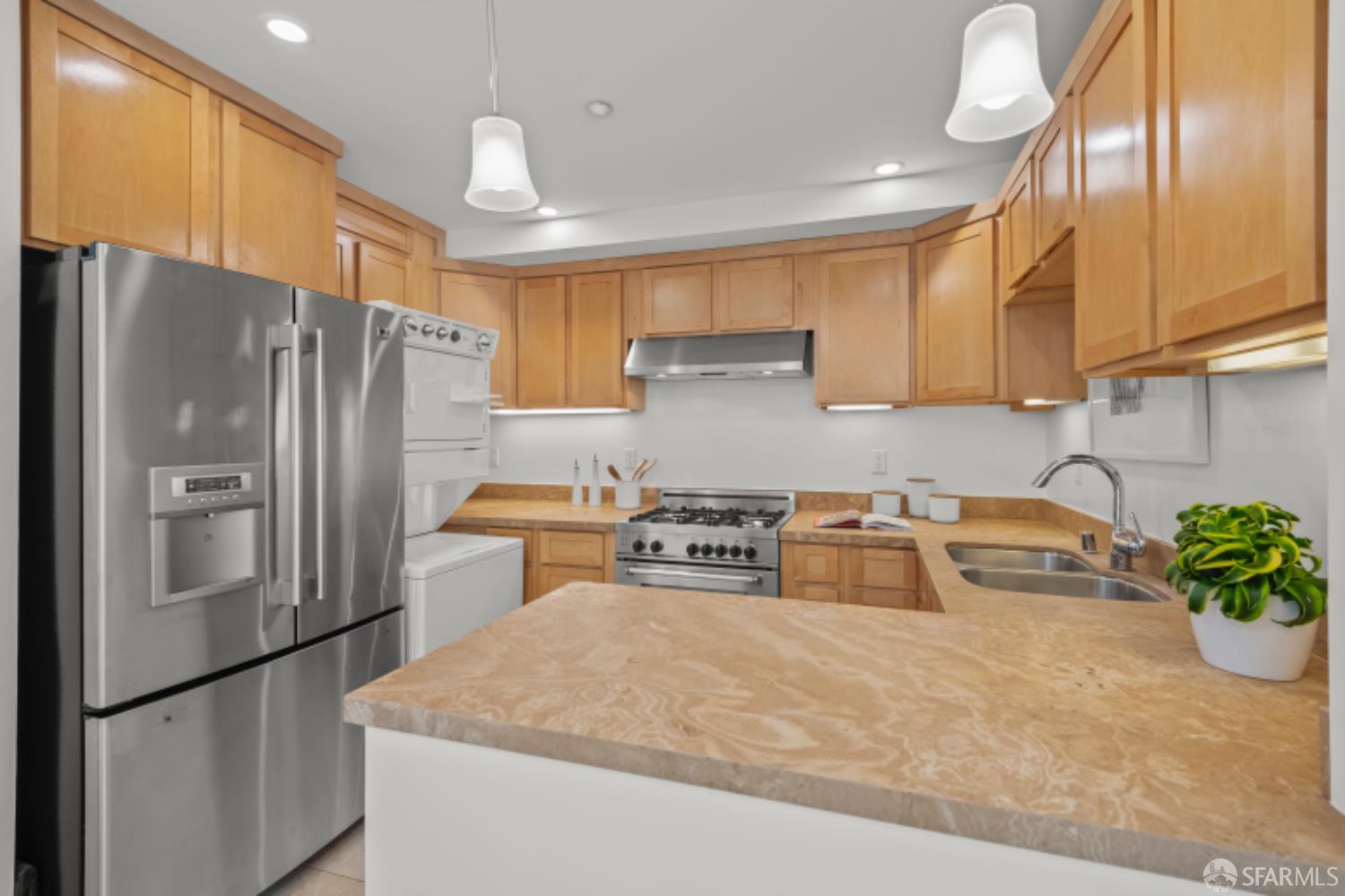 Detail Gallery Image 39 of 60 For 234 Valley St, San Francisco,  CA 94131 - 4 Beds | 3/1 Baths
