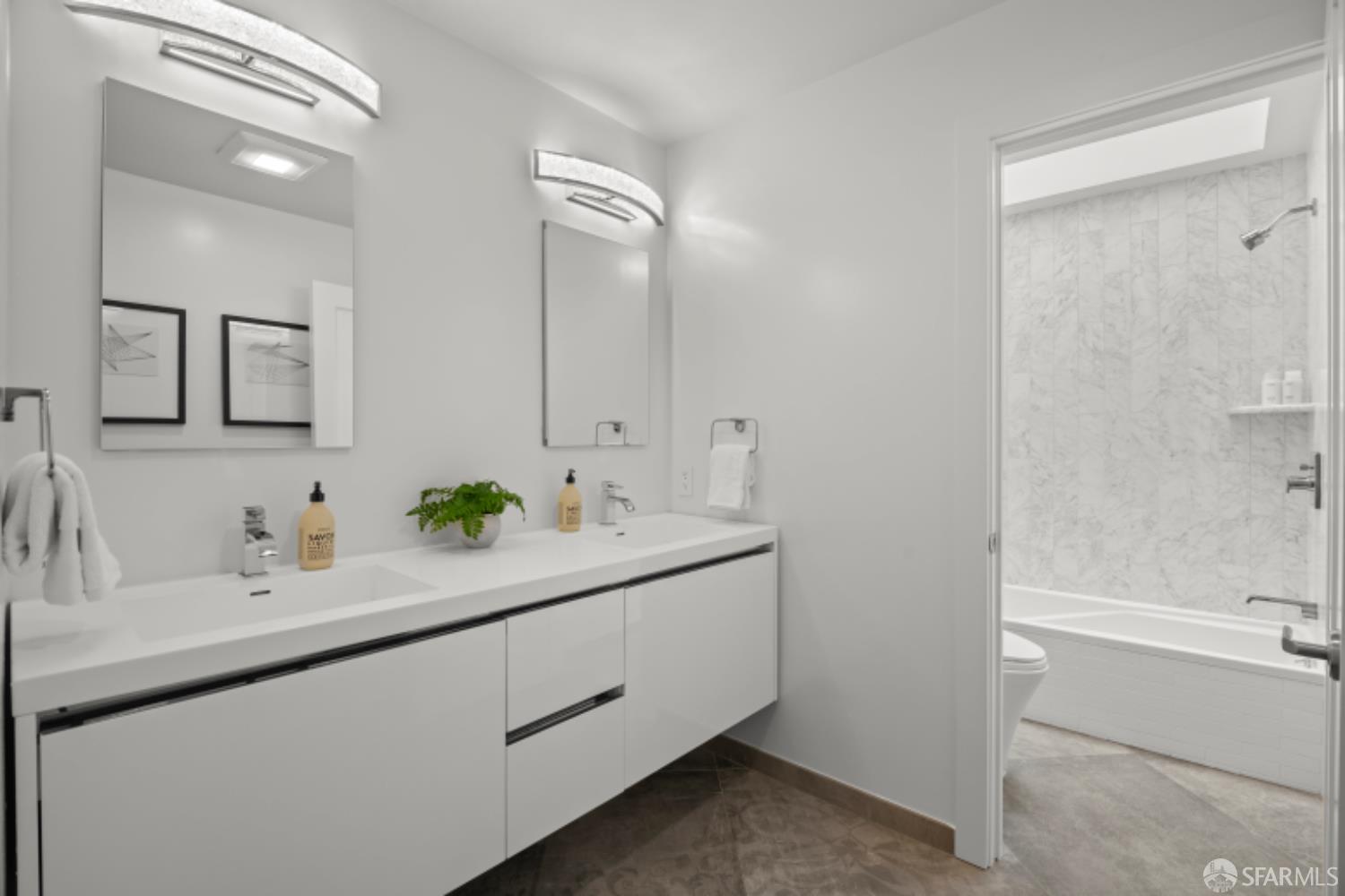 Detail Gallery Image 30 of 60 For 234 Valley St, San Francisco,  CA 94131 - 4 Beds | 3/1 Baths