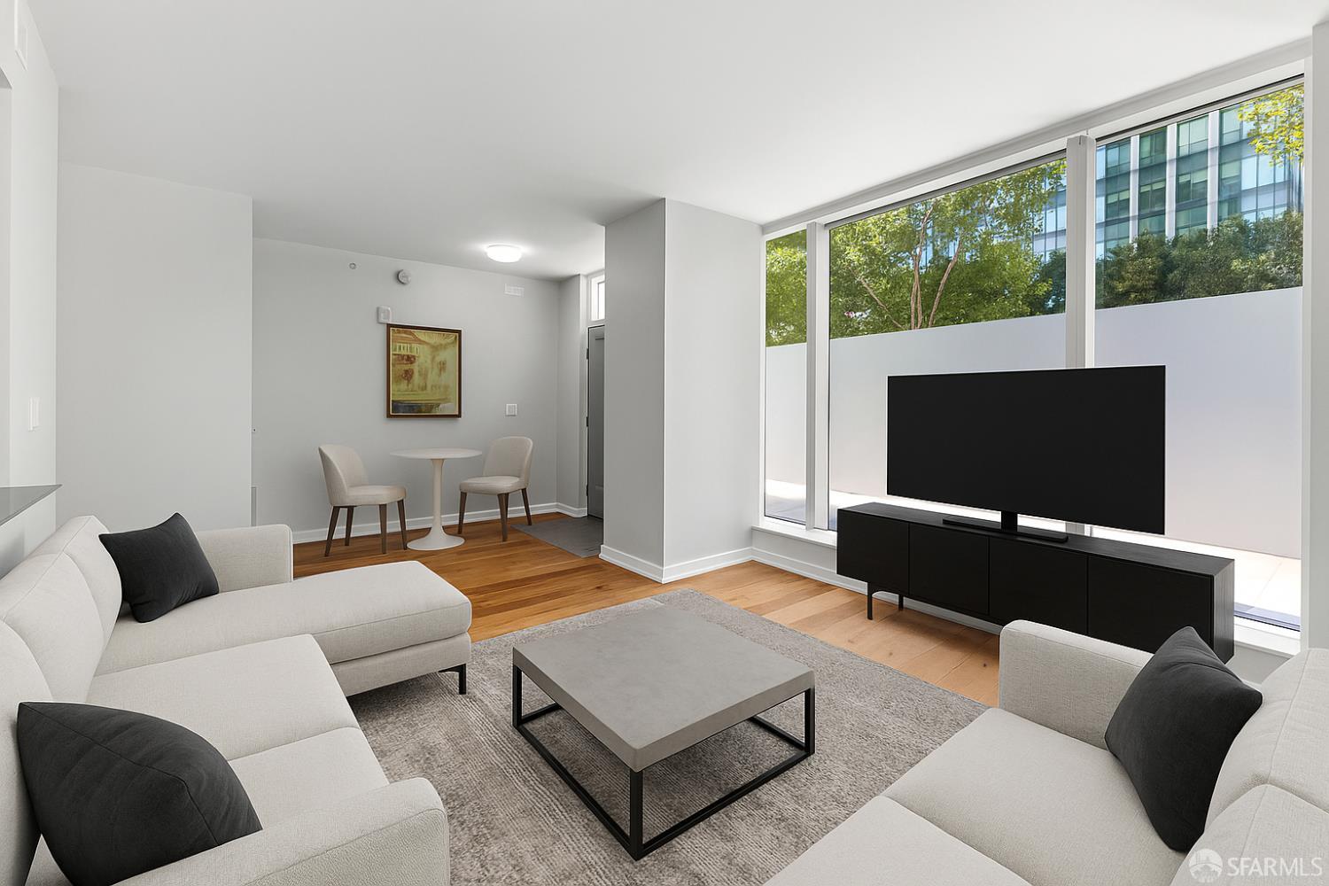 Photo #6: 425057296 Listing 