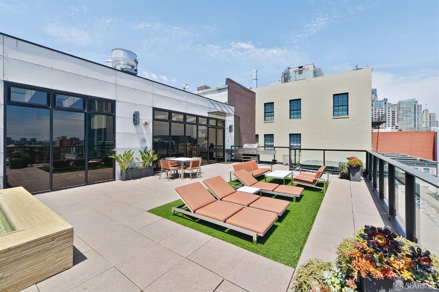 Detail Gallery Image 22 of 36 For 2 Mint Plz #902,  San Francisco,  CA 94103 - 1 Beds | 1 Baths