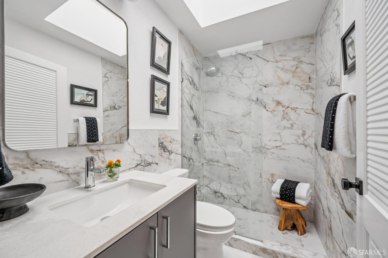 Detail Gallery Image 25 of 30 For 85 Duboce Ave #301,  San Francisco,  CA 94103 - 1 Beds | 1 Baths