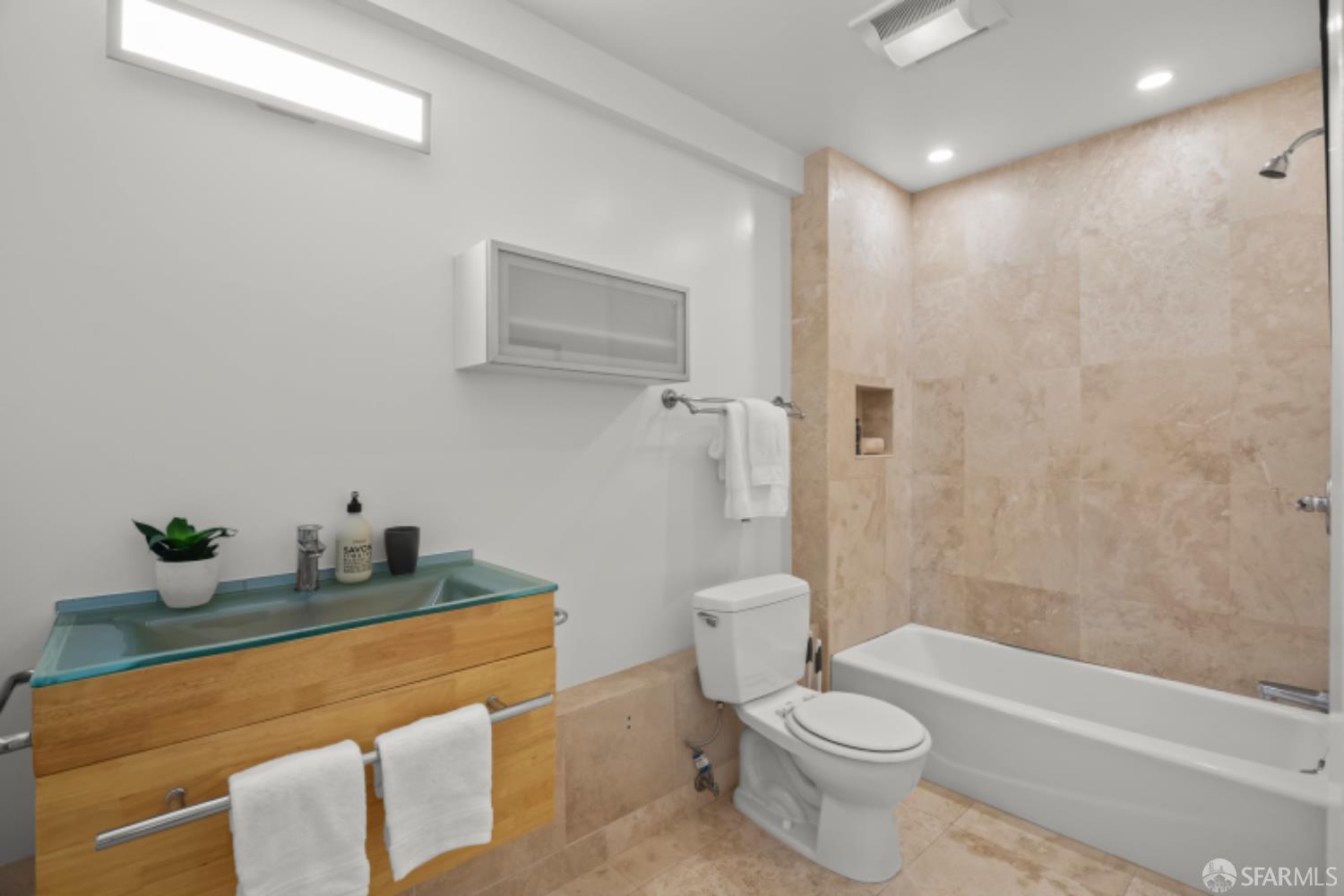 Detail Gallery Image 42 of 60 For 234 Valley St, San Francisco,  CA 94131 - 4 Beds | 3/1 Baths