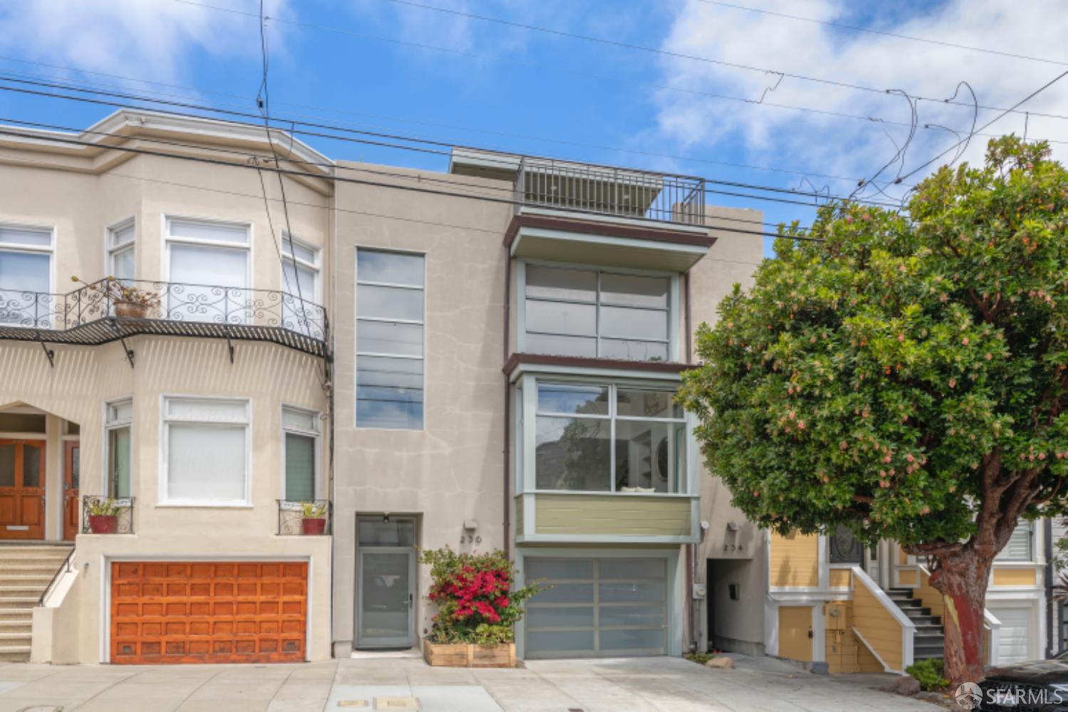 Detail Gallery Image 3 of 60 For 234 Valley St, San Francisco,  CA 94131 - 4 Beds | 3/1 Baths