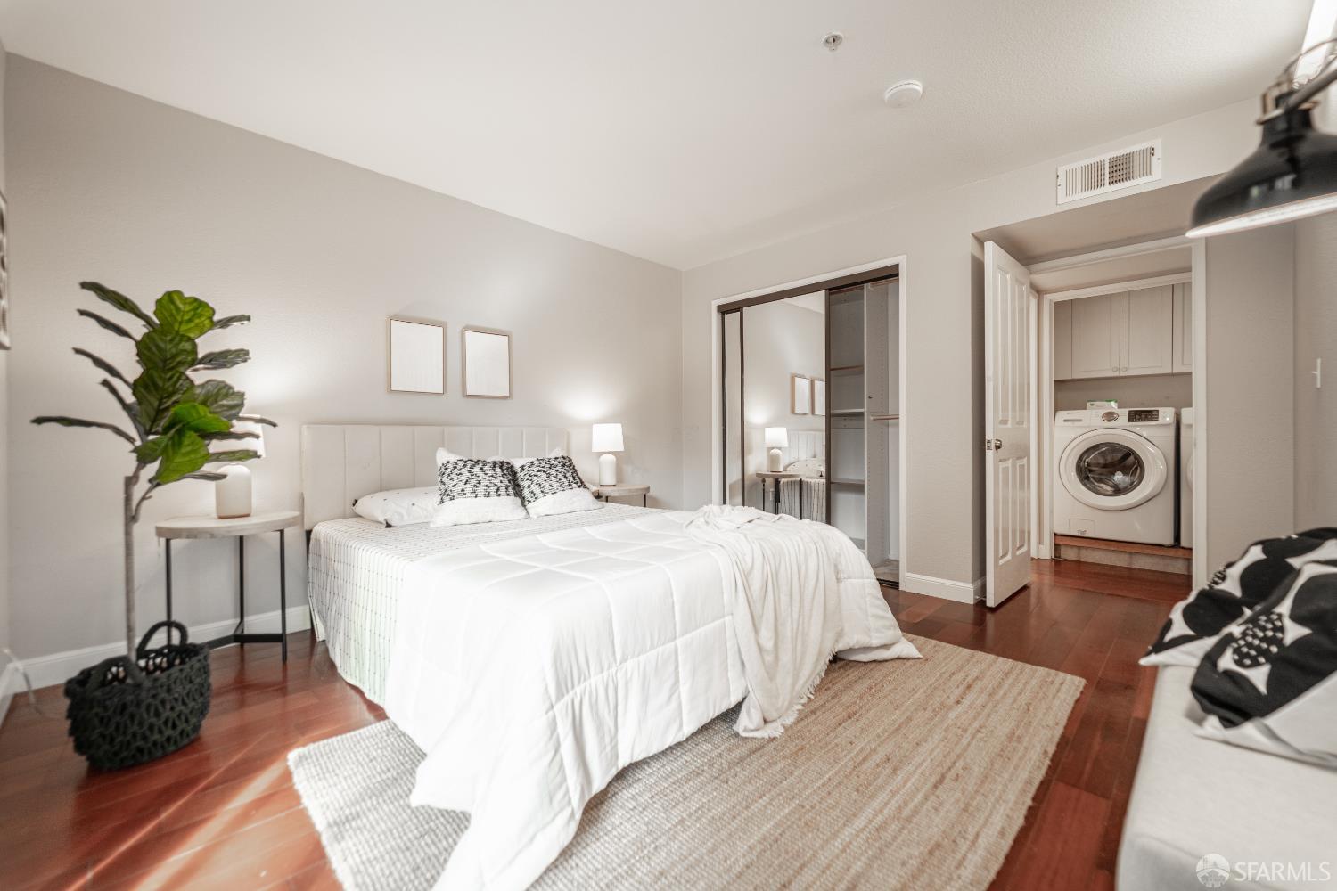 Detail Gallery Image 7 of 25 For 3855 Carter Dr #101,  South San Francisco,  CA 94080 - 2 Beds | 2 Baths