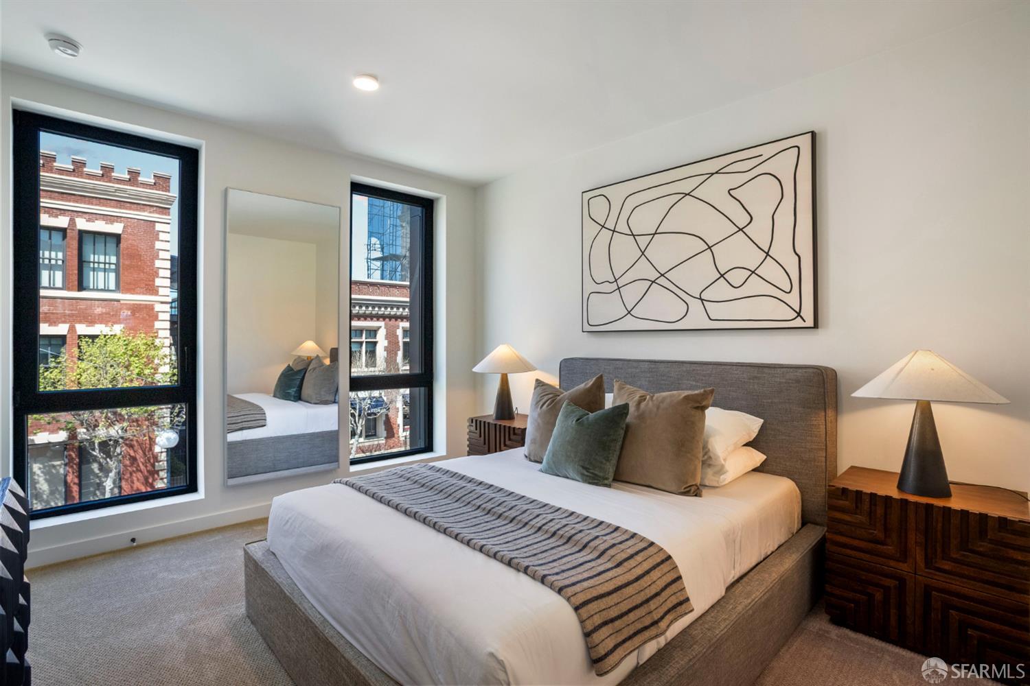 Detail Gallery Image 4 of 13 For 915 North Point St #G2,  San Francisco,  CA 94109 - 2 Beds | 2 Baths