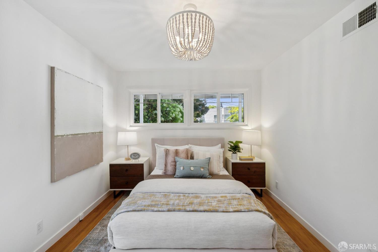 Detail Gallery Image 53 of 71 For 885 Elm St, San Carlos,  CA 94070 - 3 Beds | 2 Baths
