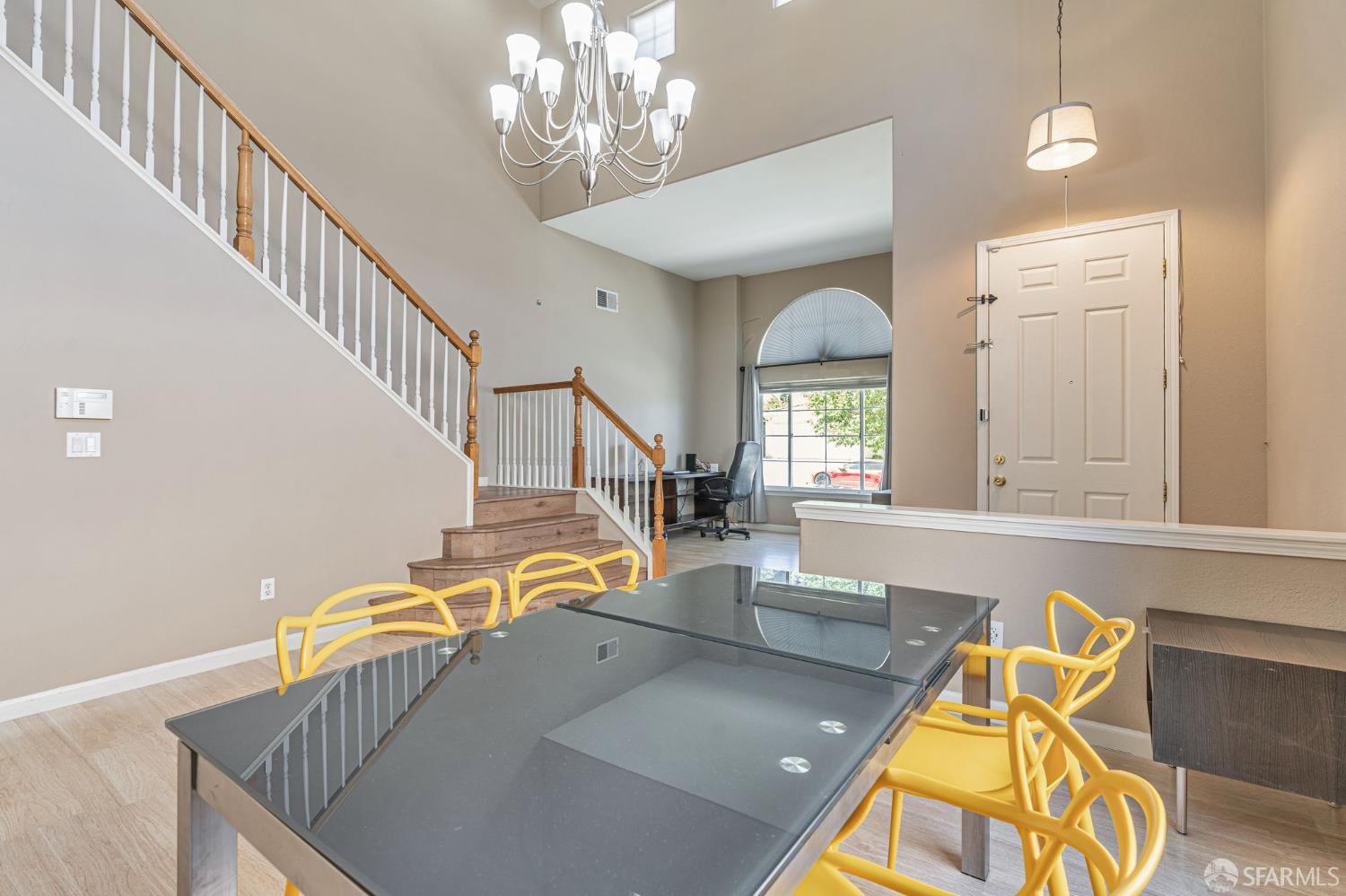 Detail Gallery Image 18 of 50 For 2415 Crystal Way, Antioch,  CA 94531 - 4 Beds | 2/1 Baths