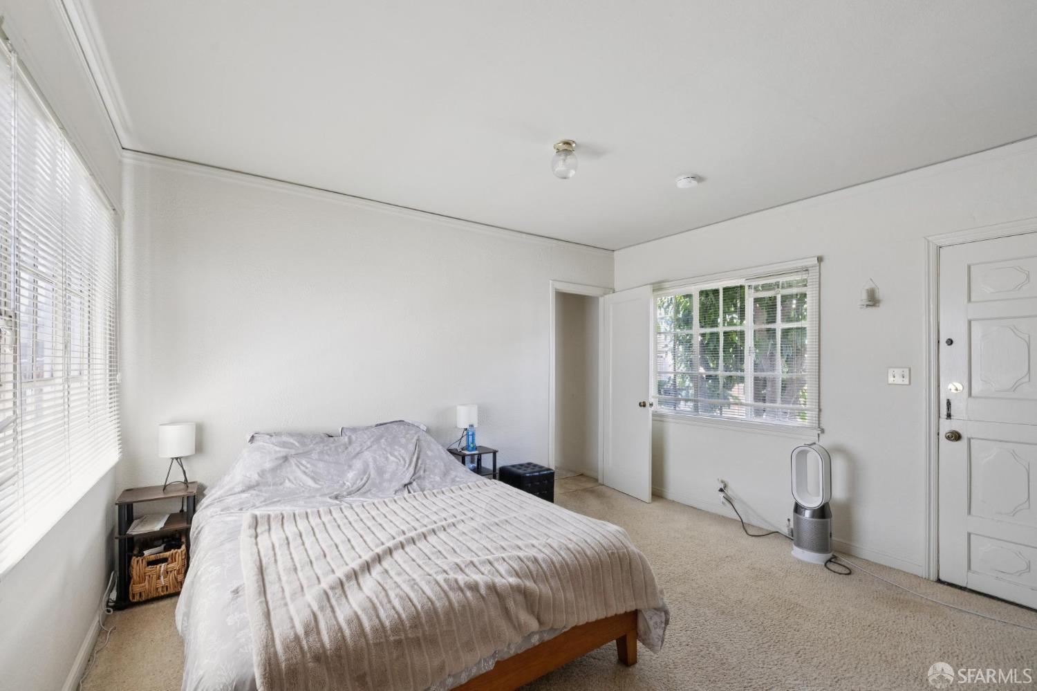 Detail Gallery Image 56 of 76 For 1115 Capuchino Ave, Burlingame,  CA 94010 - 4 Beds | 2 Baths