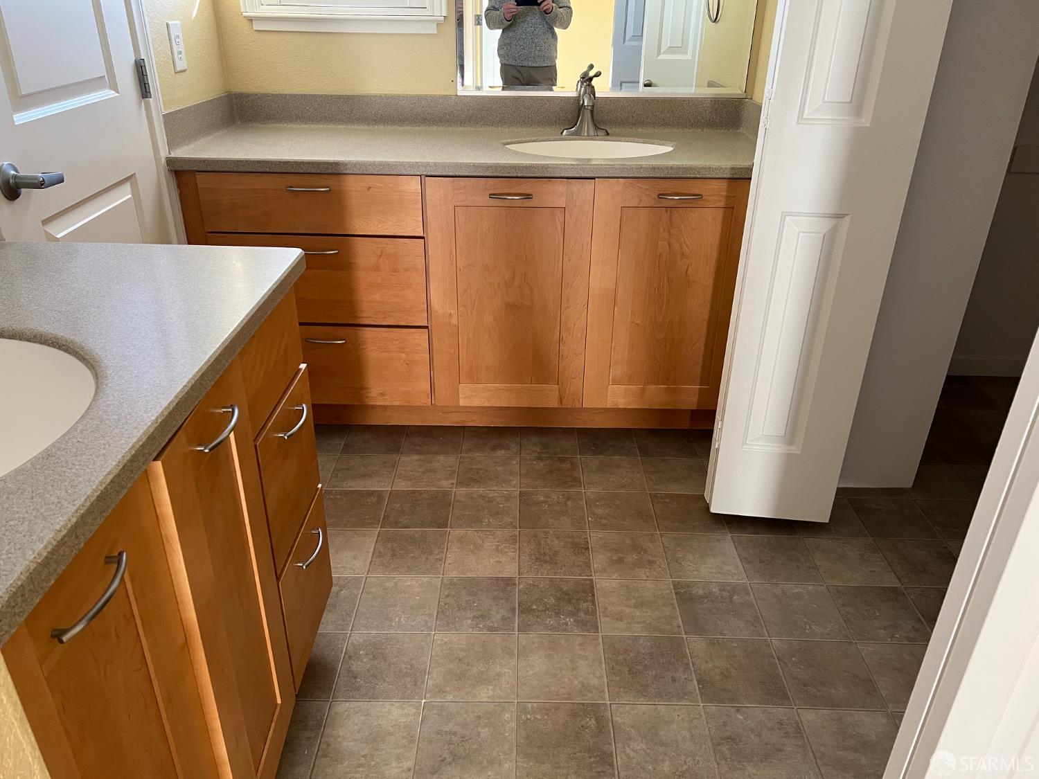 Detail Gallery Image 16 of 19 For 3131 Somerset Ave, Castro Valley,  CA 94546 - 3 Beds | 2/1 Baths