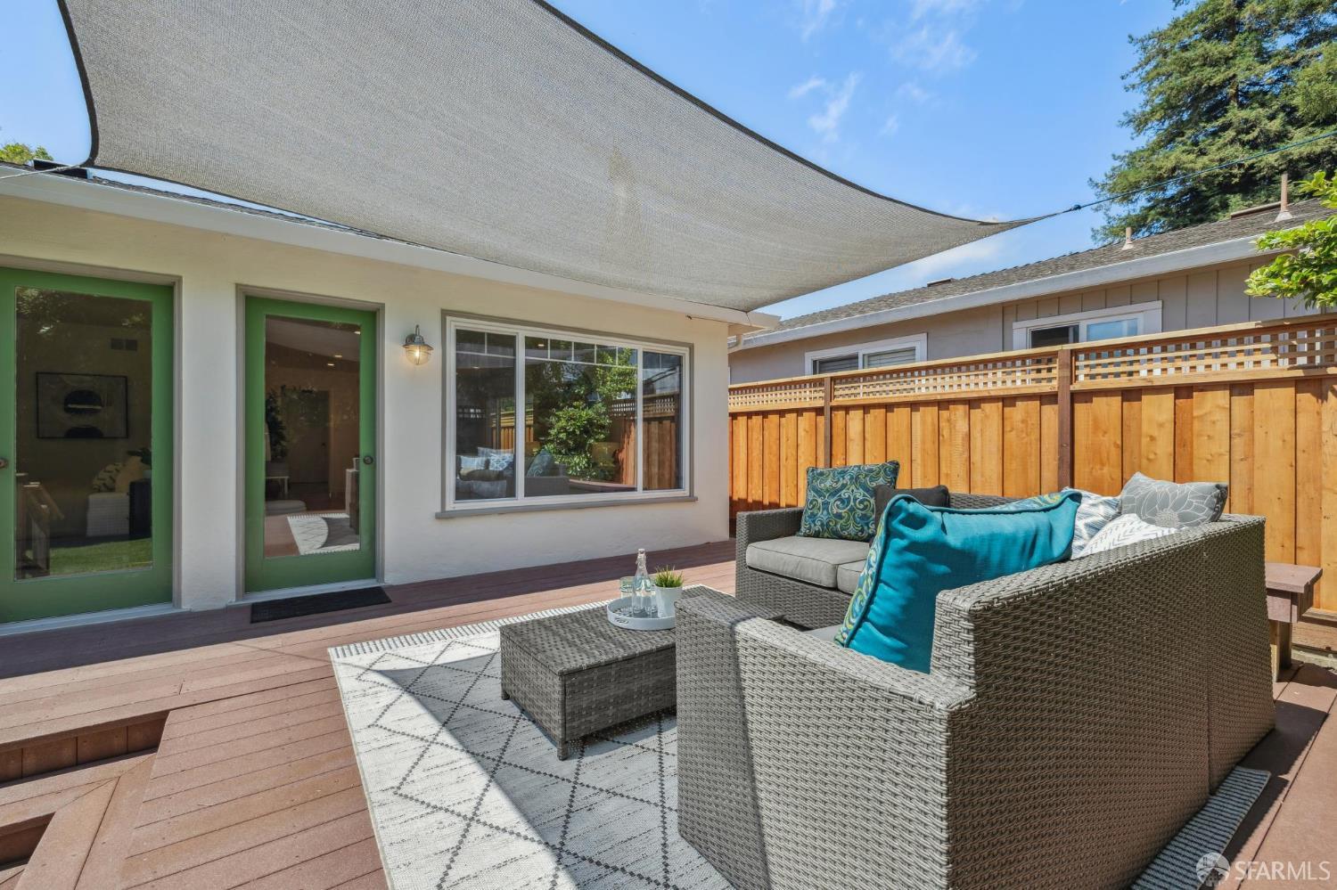 Detail Gallery Image 58 of 71 For 885 Elm St, San Carlos,  CA 94070 - 3 Beds | 2 Baths