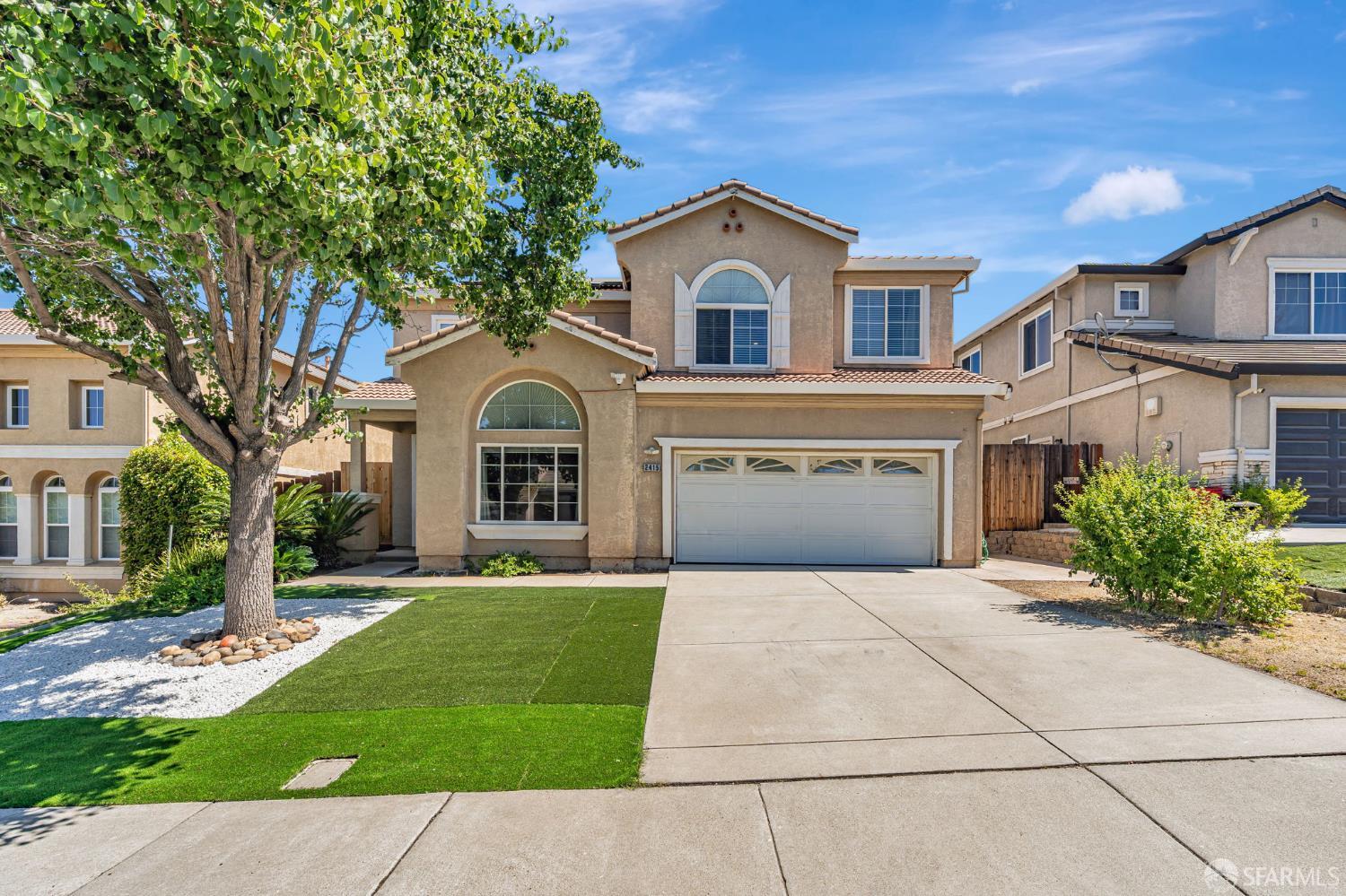 Detail Gallery Image 2 of 50 For 2415 Crystal Way, Antioch,  CA 94531 - 4 Beds | 2/1 Baths