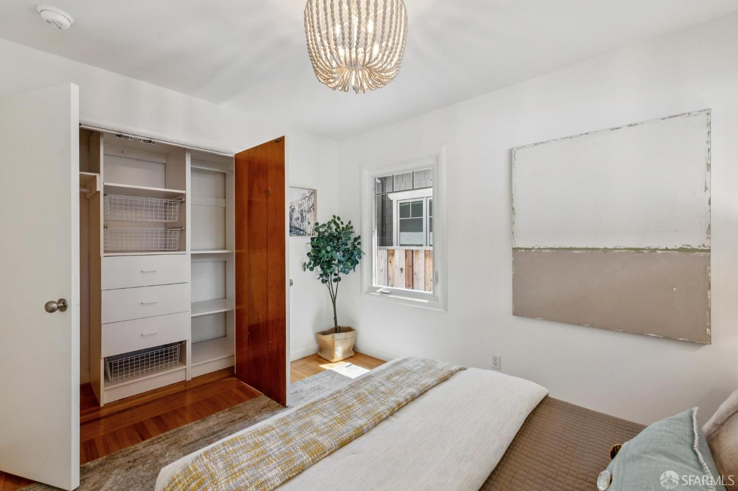 Detail Gallery Image 54 of 71 For 885 Elm St, San Carlos,  CA 94070 - 3 Beds | 2 Baths